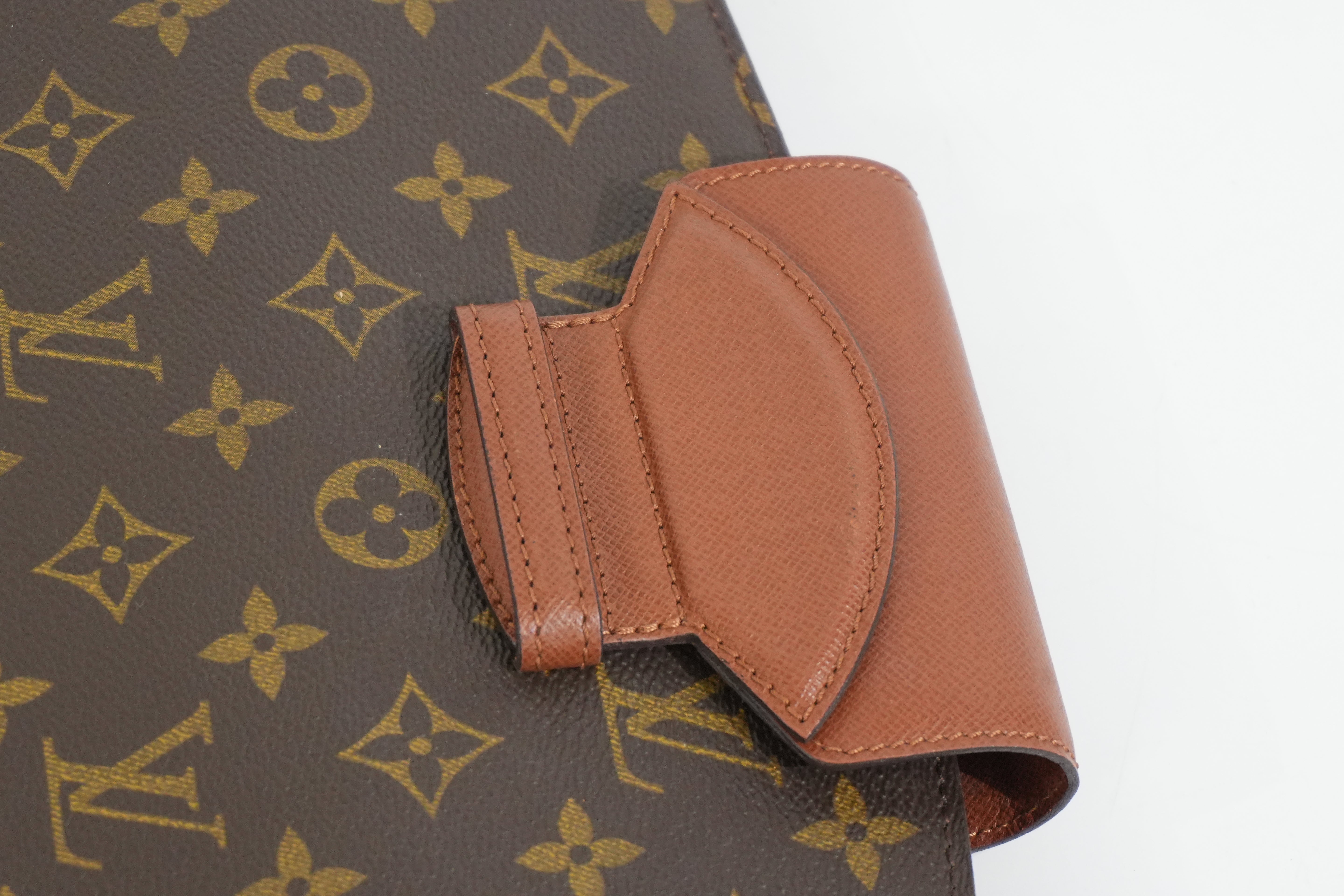 Pre-owned Louis Vuitton Monogram Courcelles Crossbody Bag