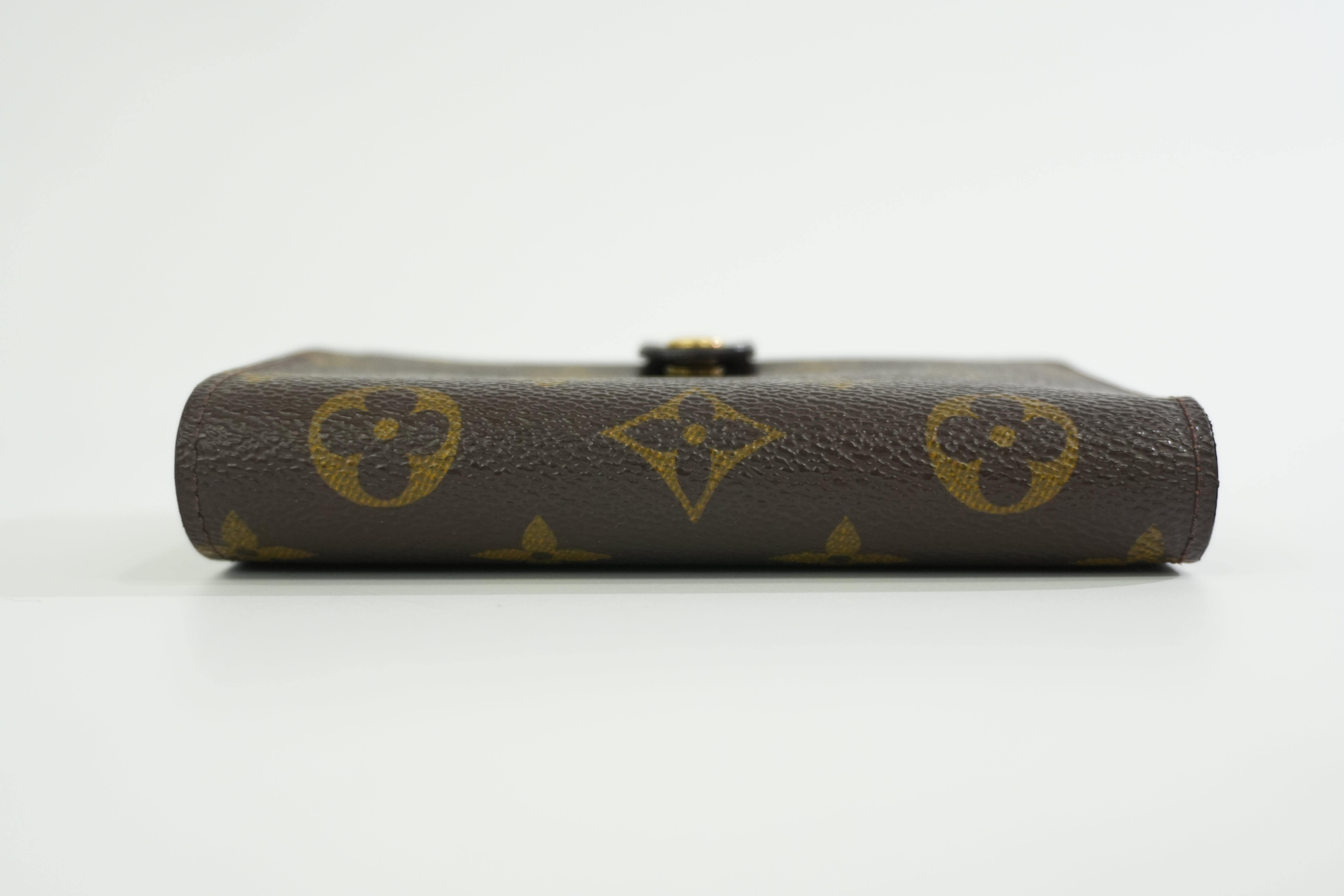 Pre-owned Louis Vuitton Monogram Kisslock Wallet