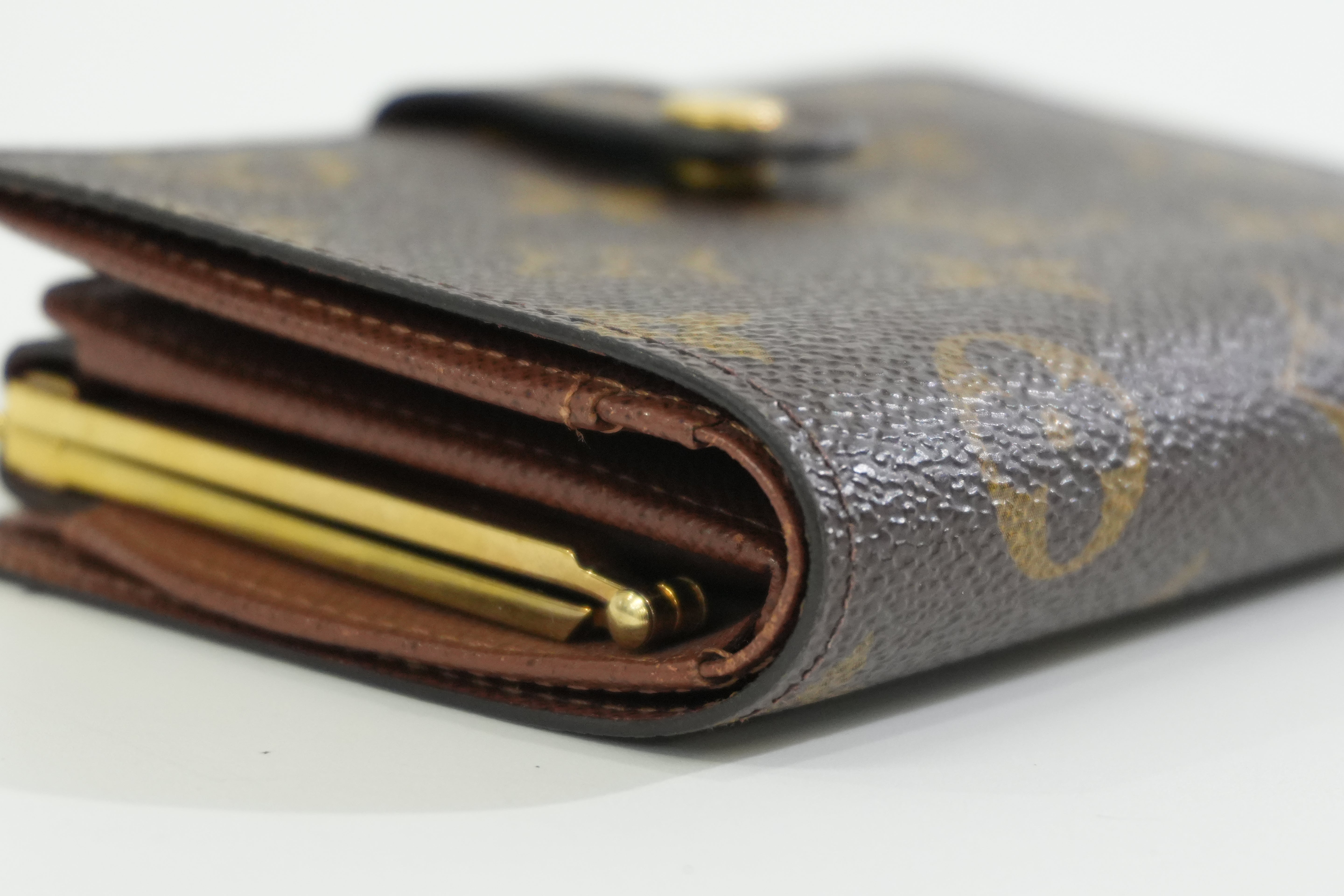 Pre-owned Louis Vuitton Monogram Kisslock Wallet