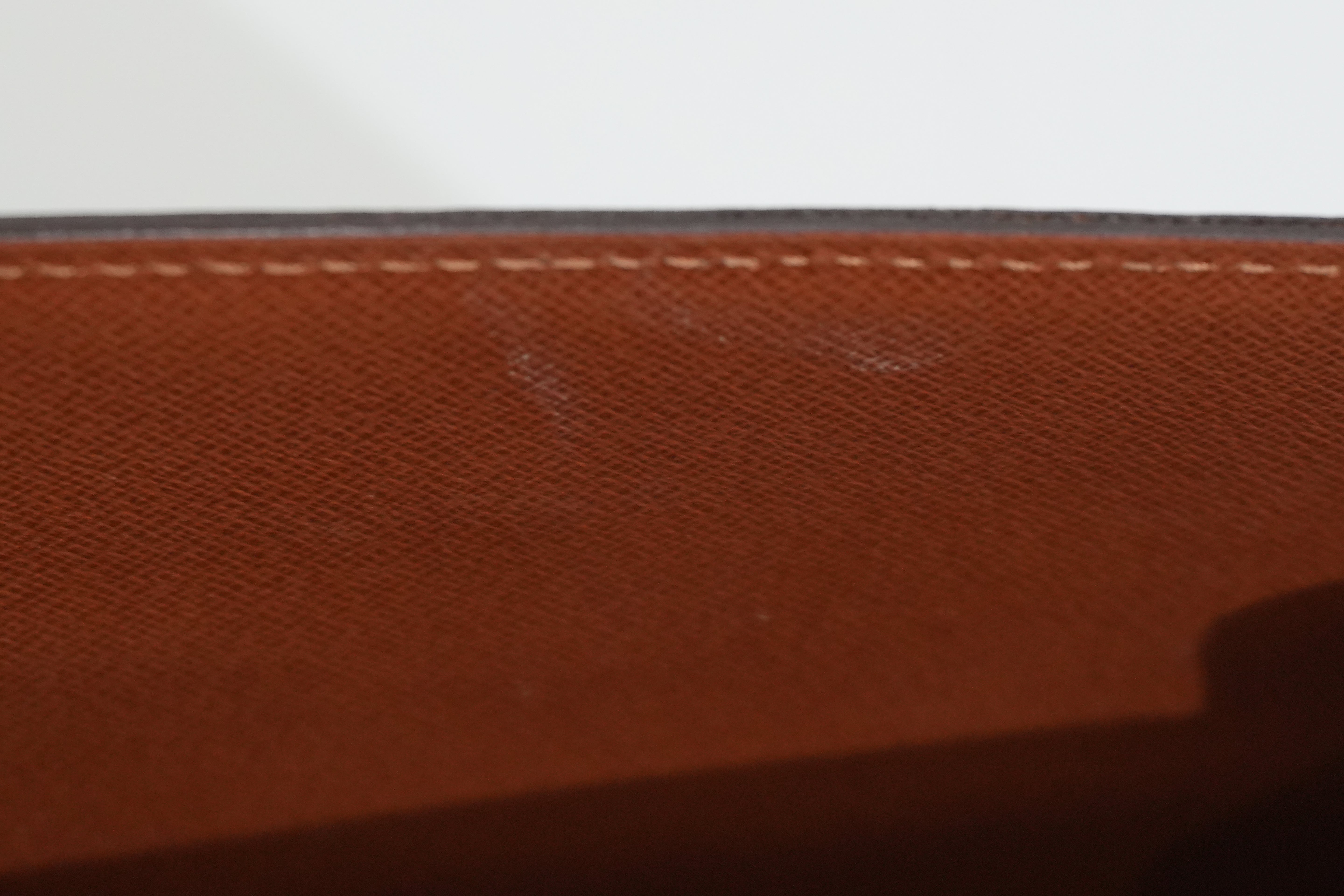 Pre-owned Louis Vuitton Monogram Courcelles Crossbody Bag