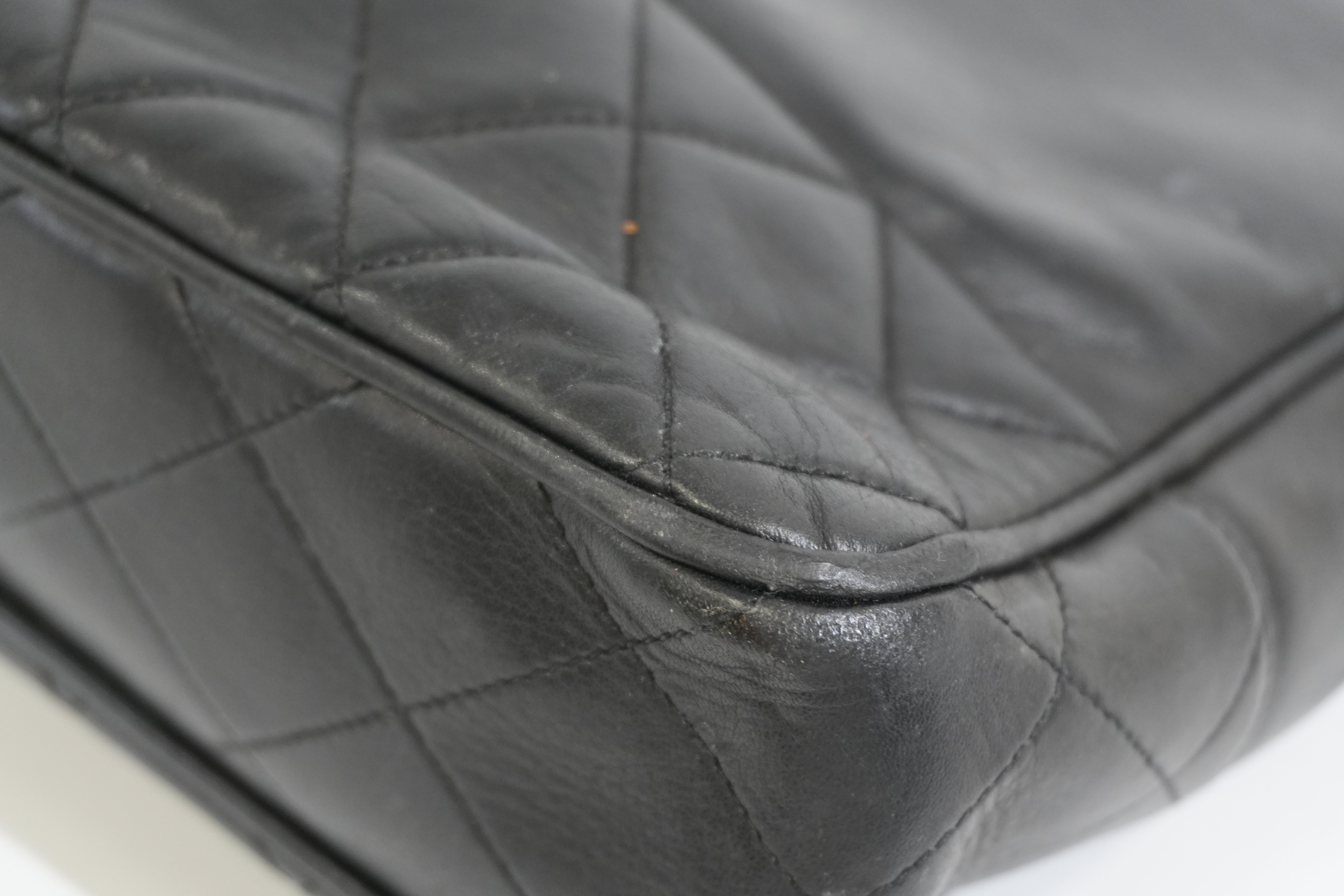 Pre-owned Chanel Chain Tote Bag Black