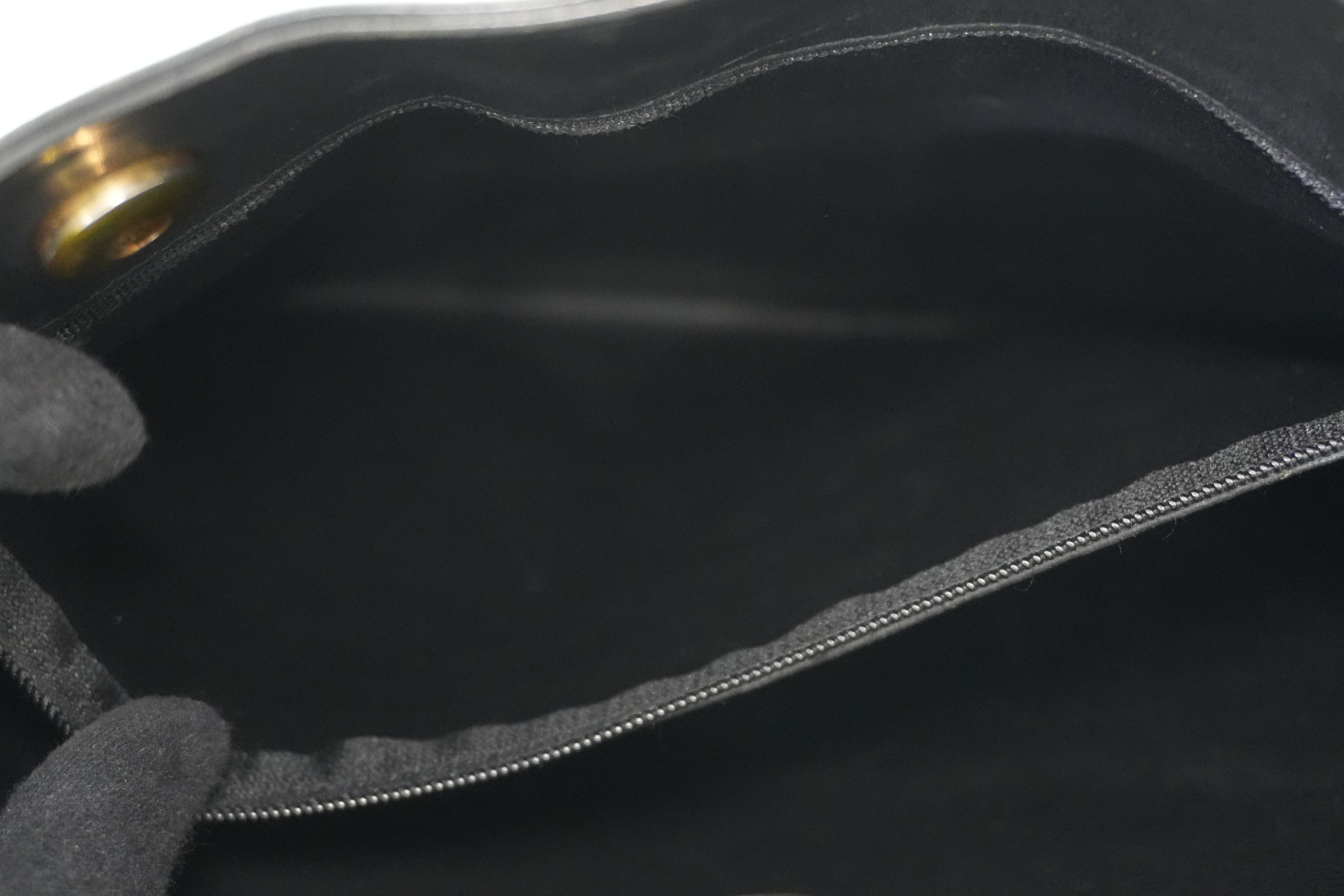 Pre-owned Chanel Chain Tote Bag Black