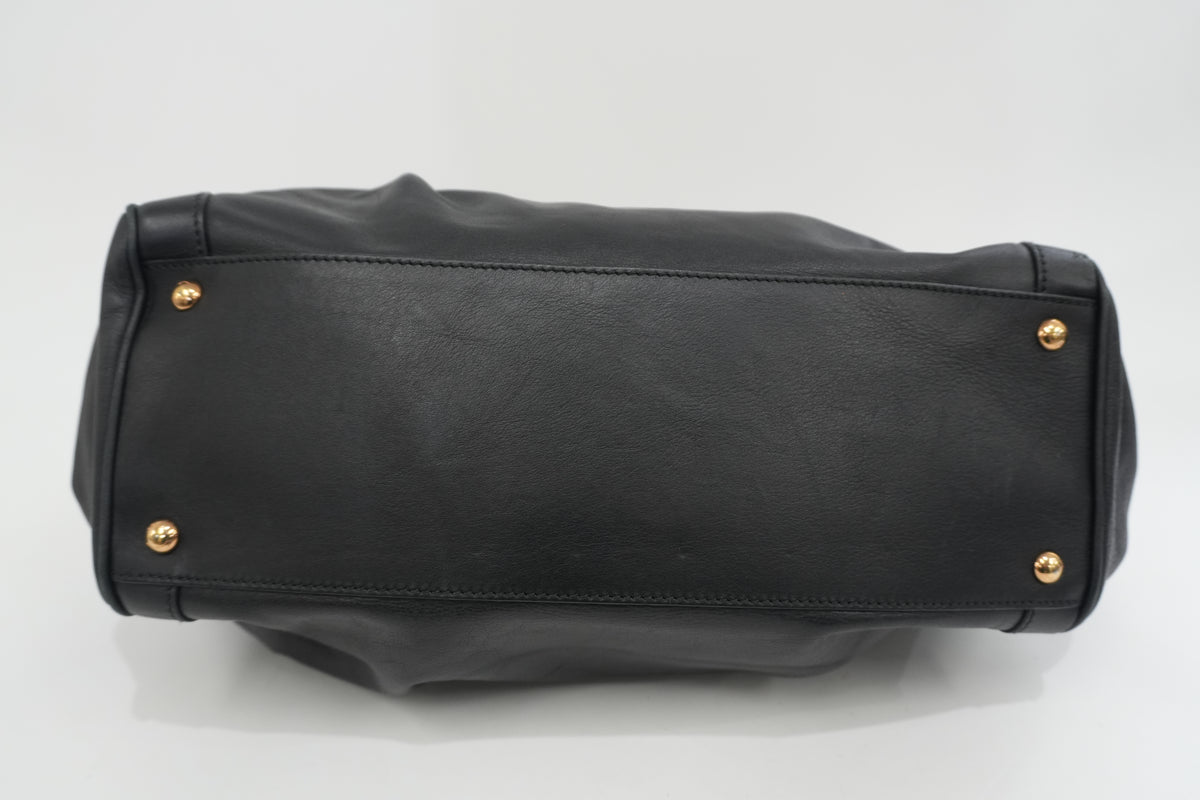 Pre-Owned Ferragamo Anabell Pleated Tote Bag Black