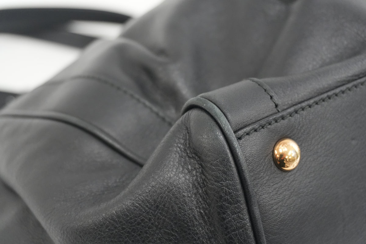 Pre-Owned Ferragamo Anabell Pleated Tote Bag Black