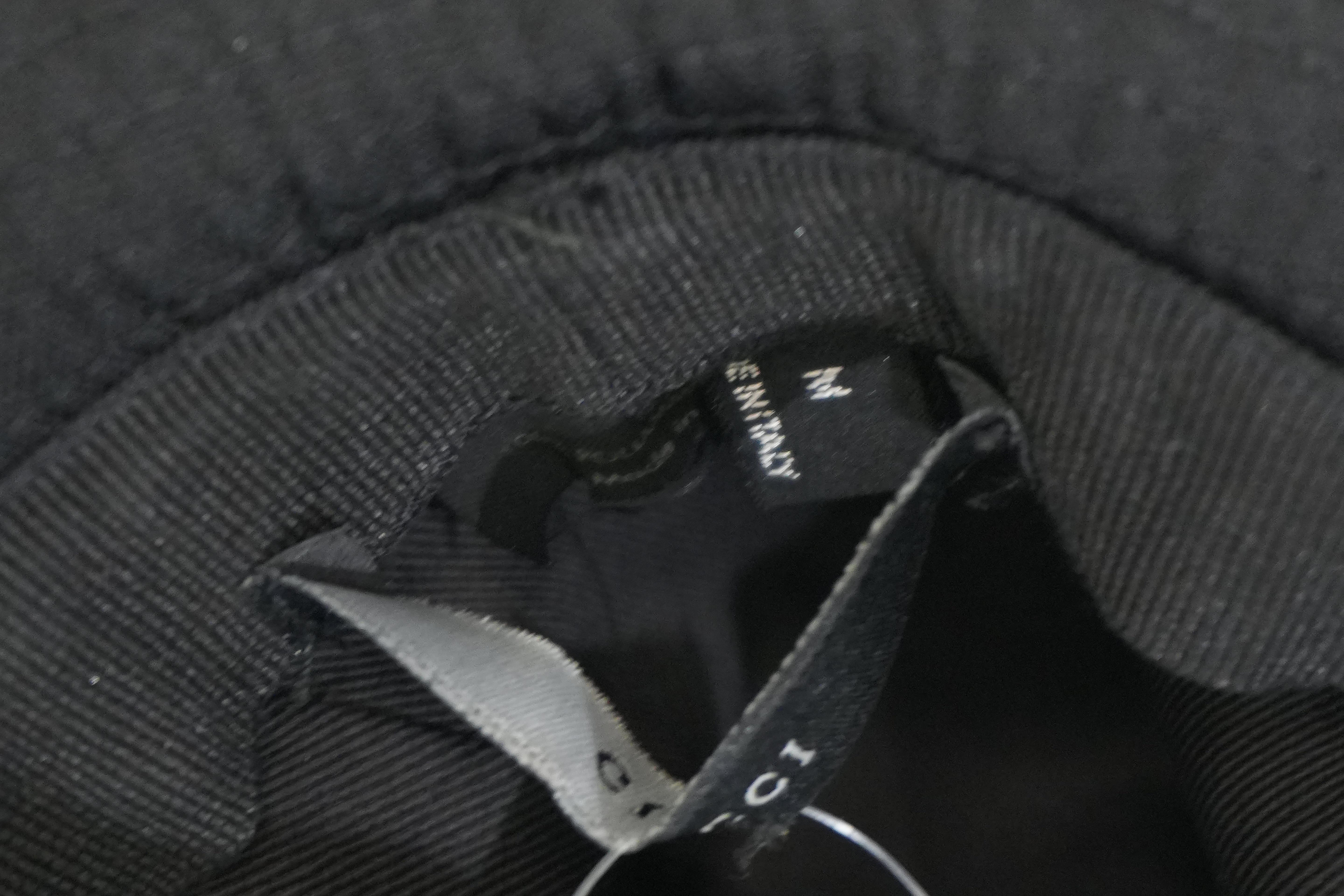 Pre-owned Gucci Bucket Hat Black