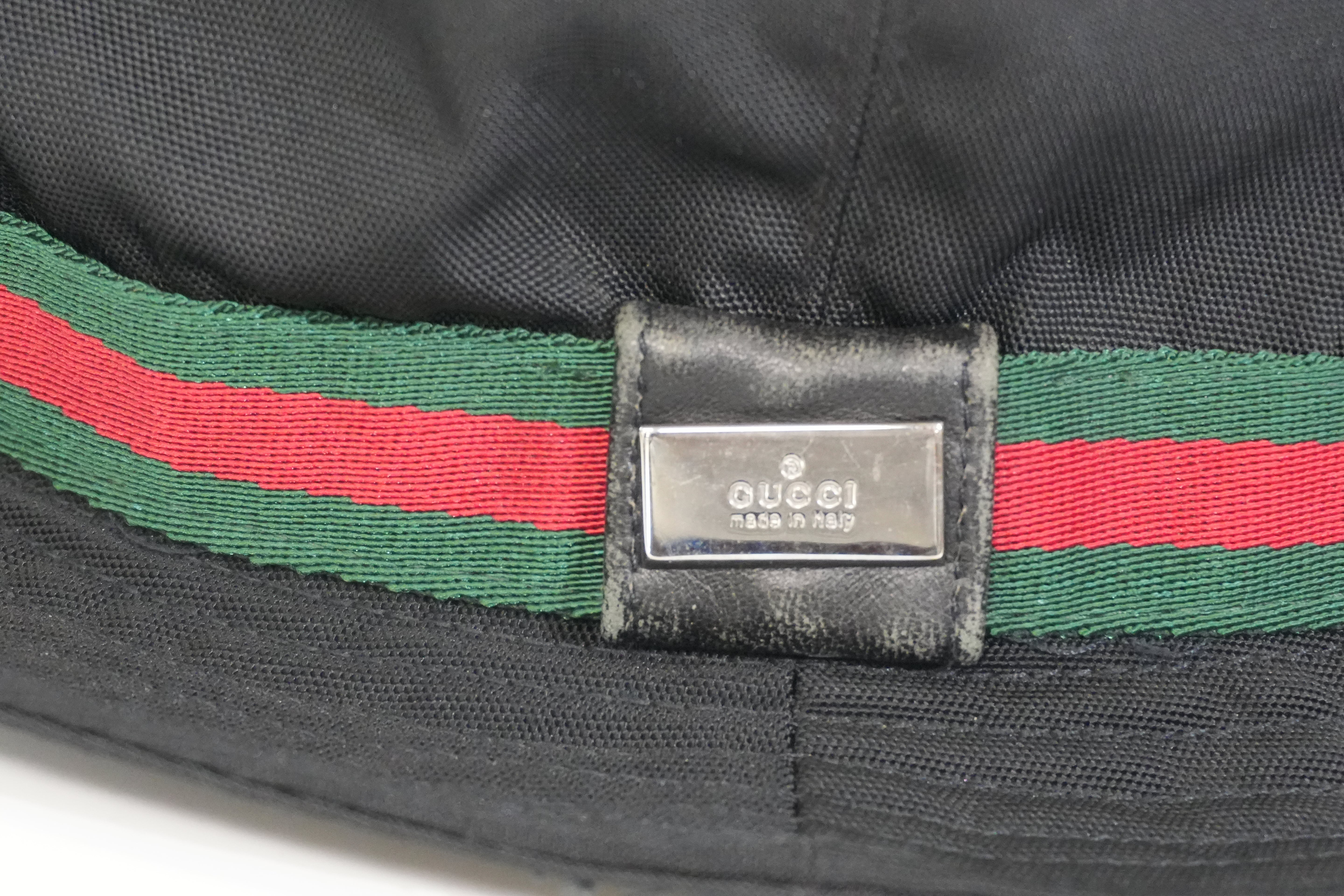 Pre-owned Gucci Bucket Hat Black