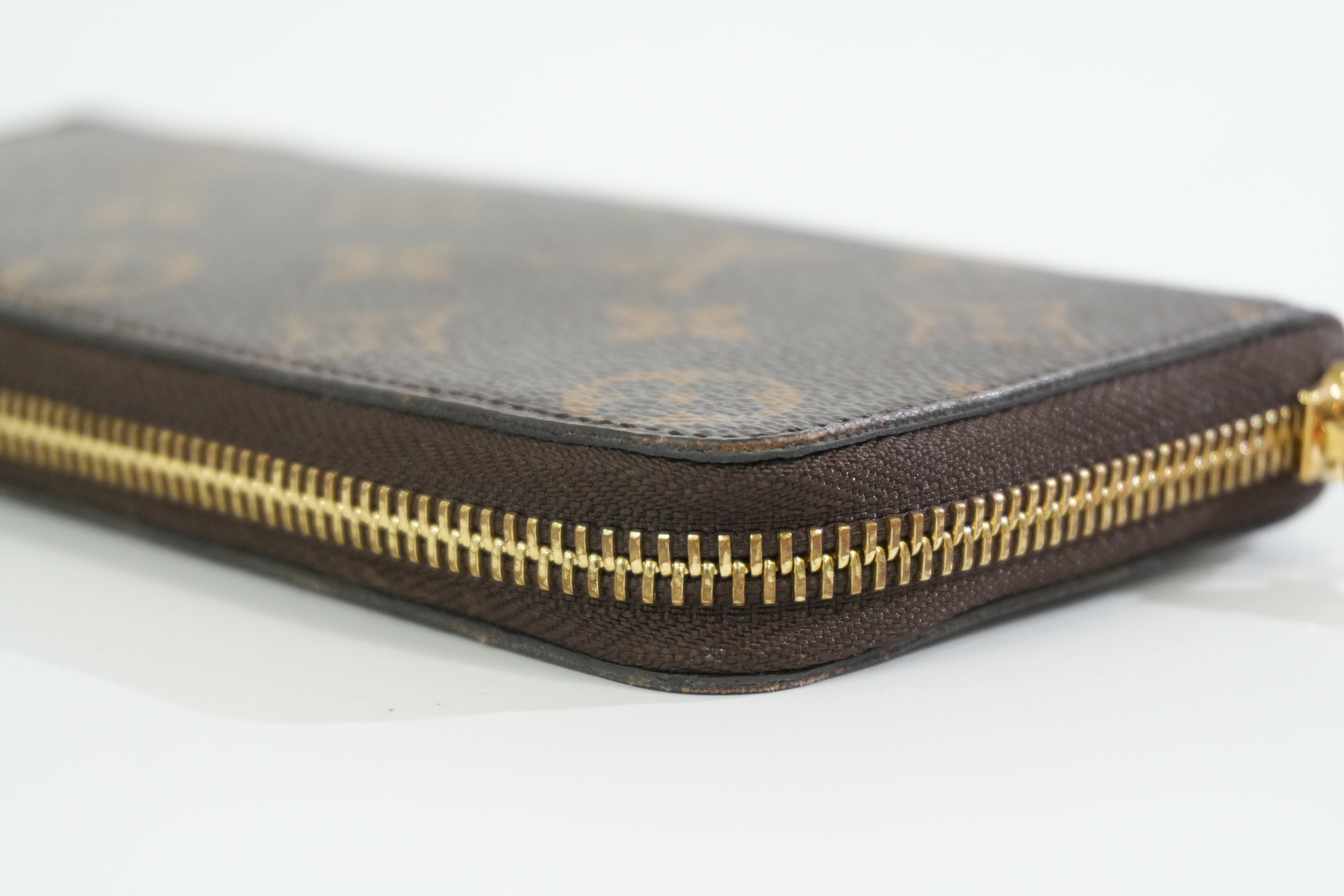 Pre-owned Louis Vuitton Monogram Clemence Wallet Purple