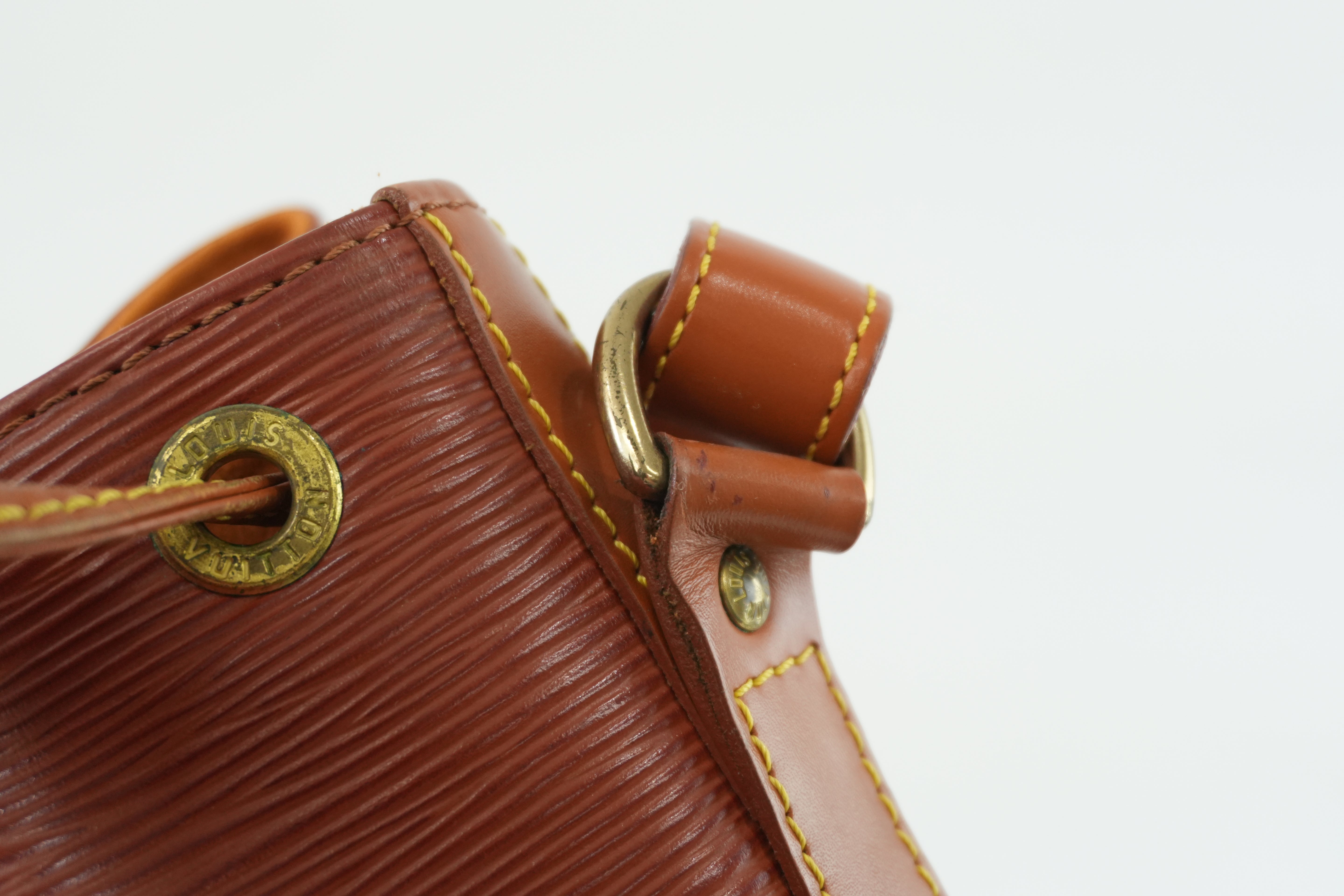 Louis Vuitton Noe GM Epi Shoulder Bag Kenya Brown Used