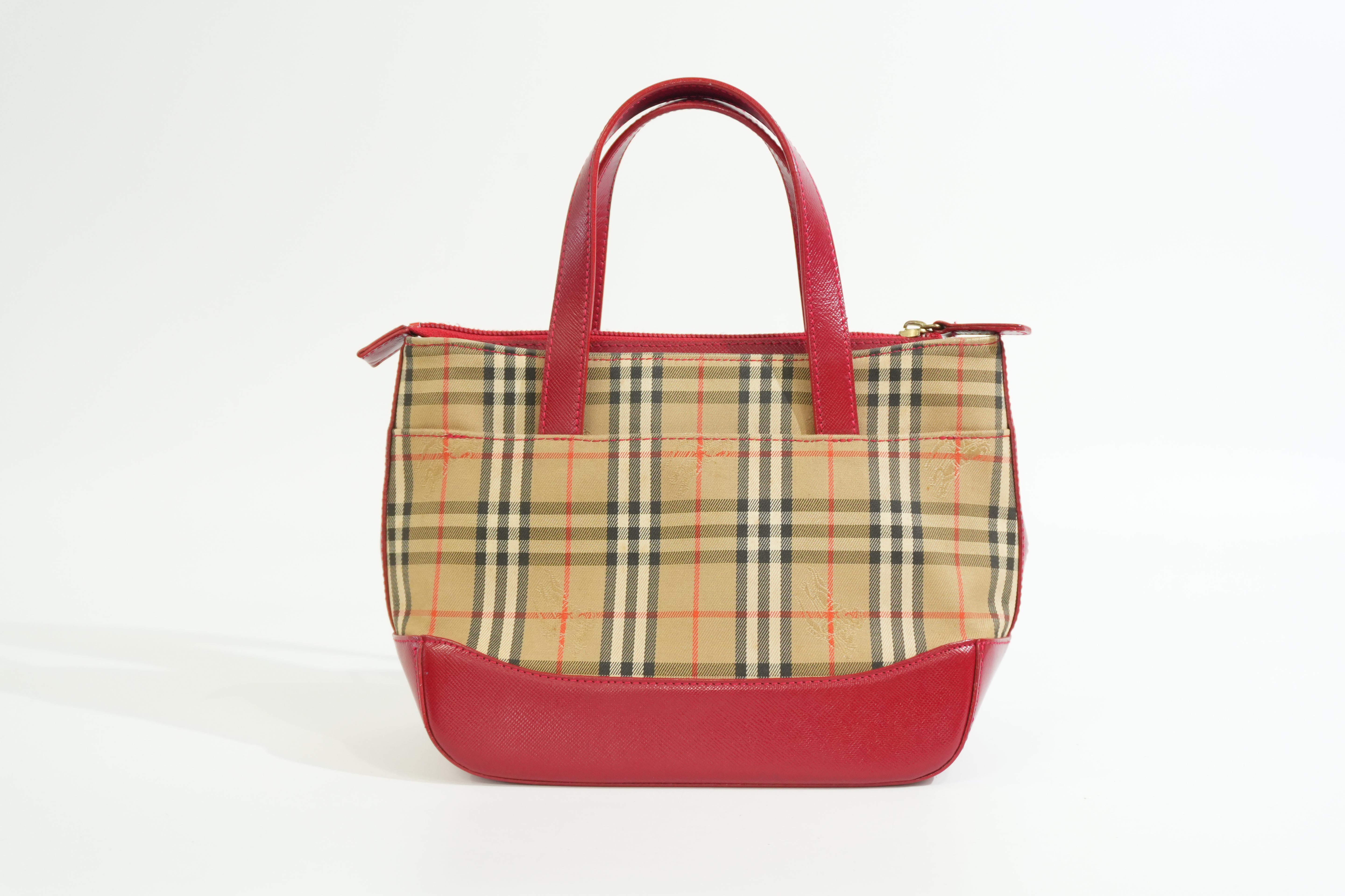 Pre-owned Burberry Haymarket Small Handbag Brown and Red