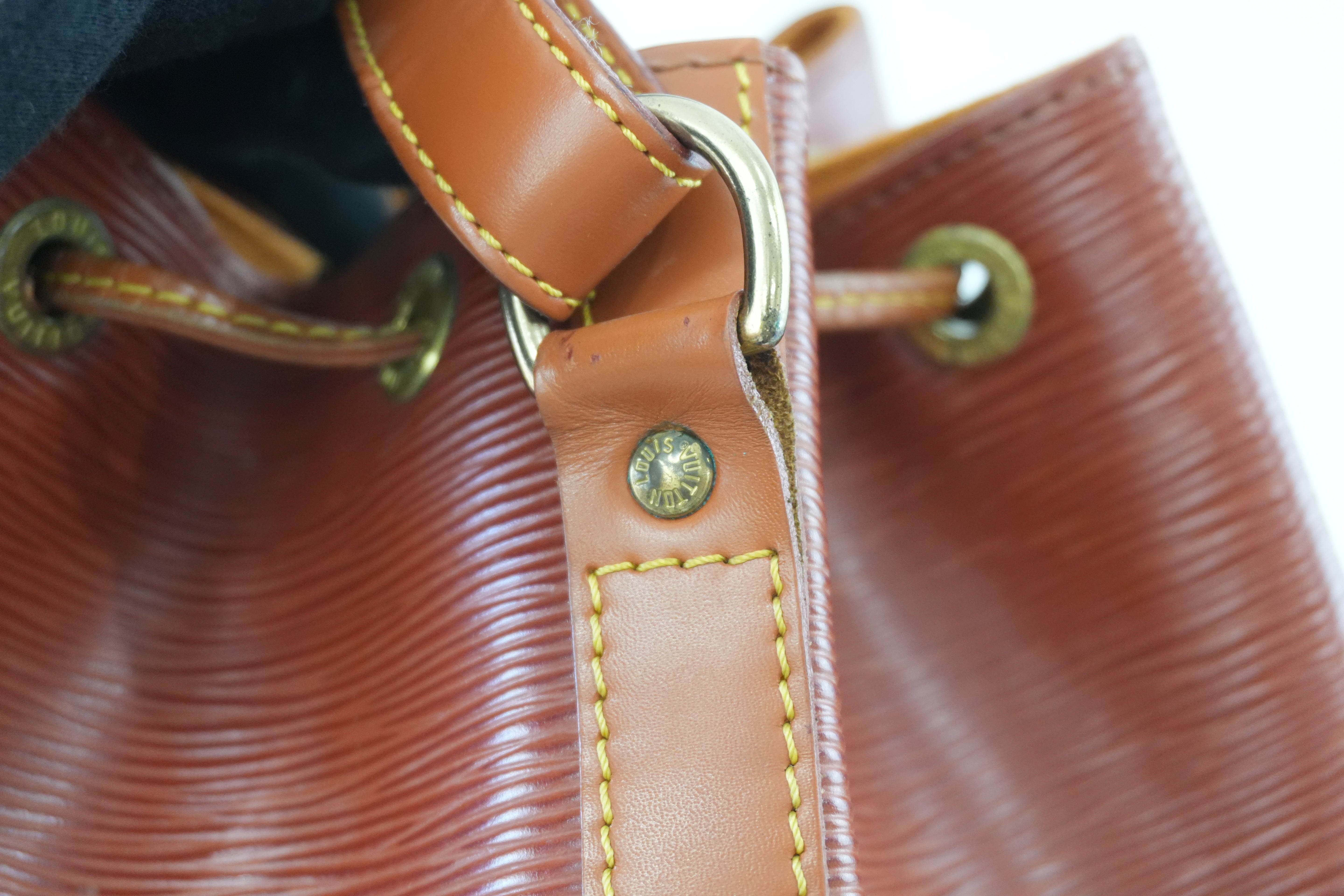 Louis Vuitton Noe GM Epi Shoulder Bag Kenya Brown Used