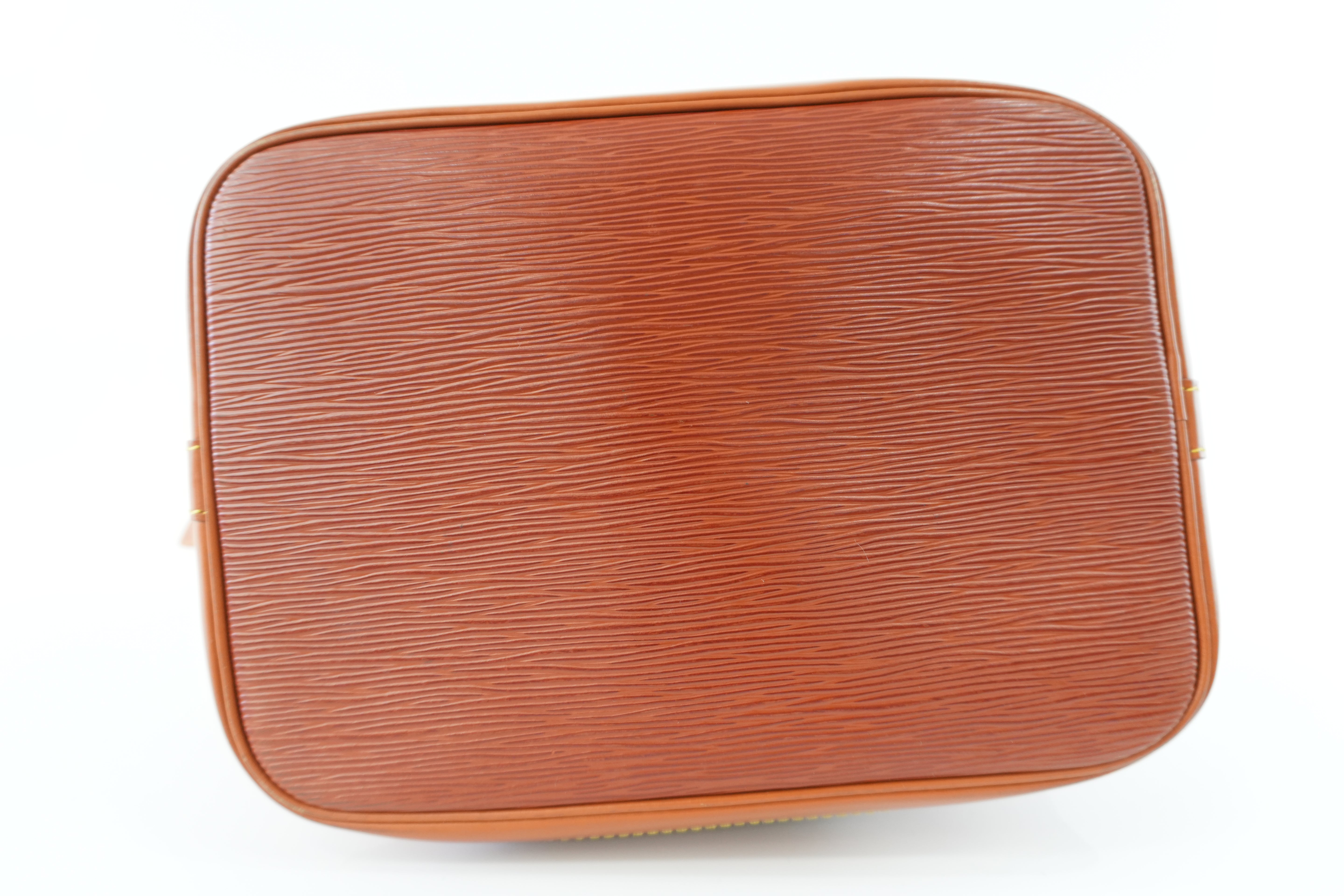 Louis Vuitton Noe GM Epi Shoulder Bag Kenya Brown Used