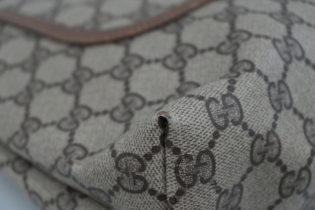 Pre-Owned Gucci Supreme Ophidia Vertical Tote Bag