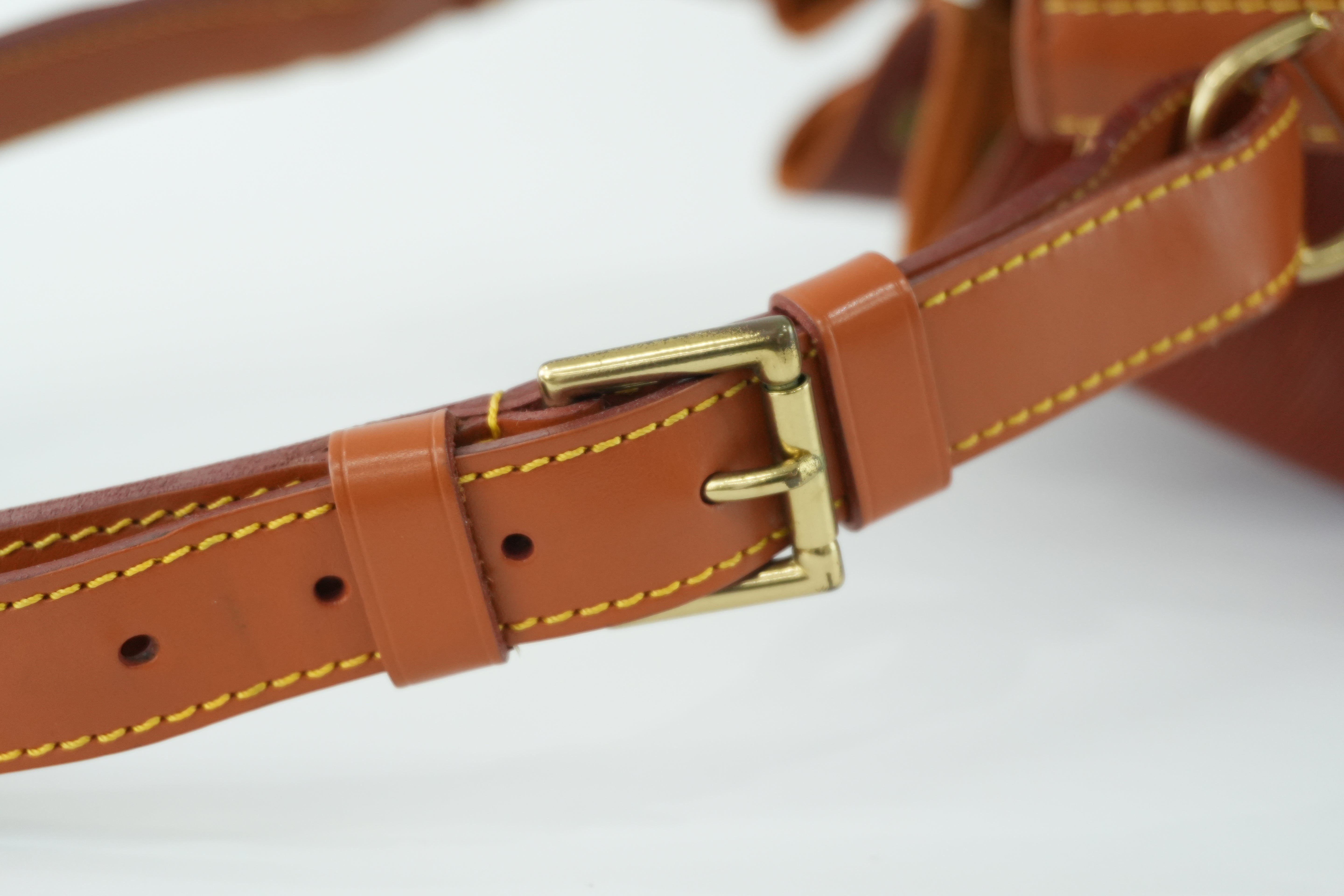 Louis Vuitton Noe GM Epi Shoulder Bag Kenya Brown Used