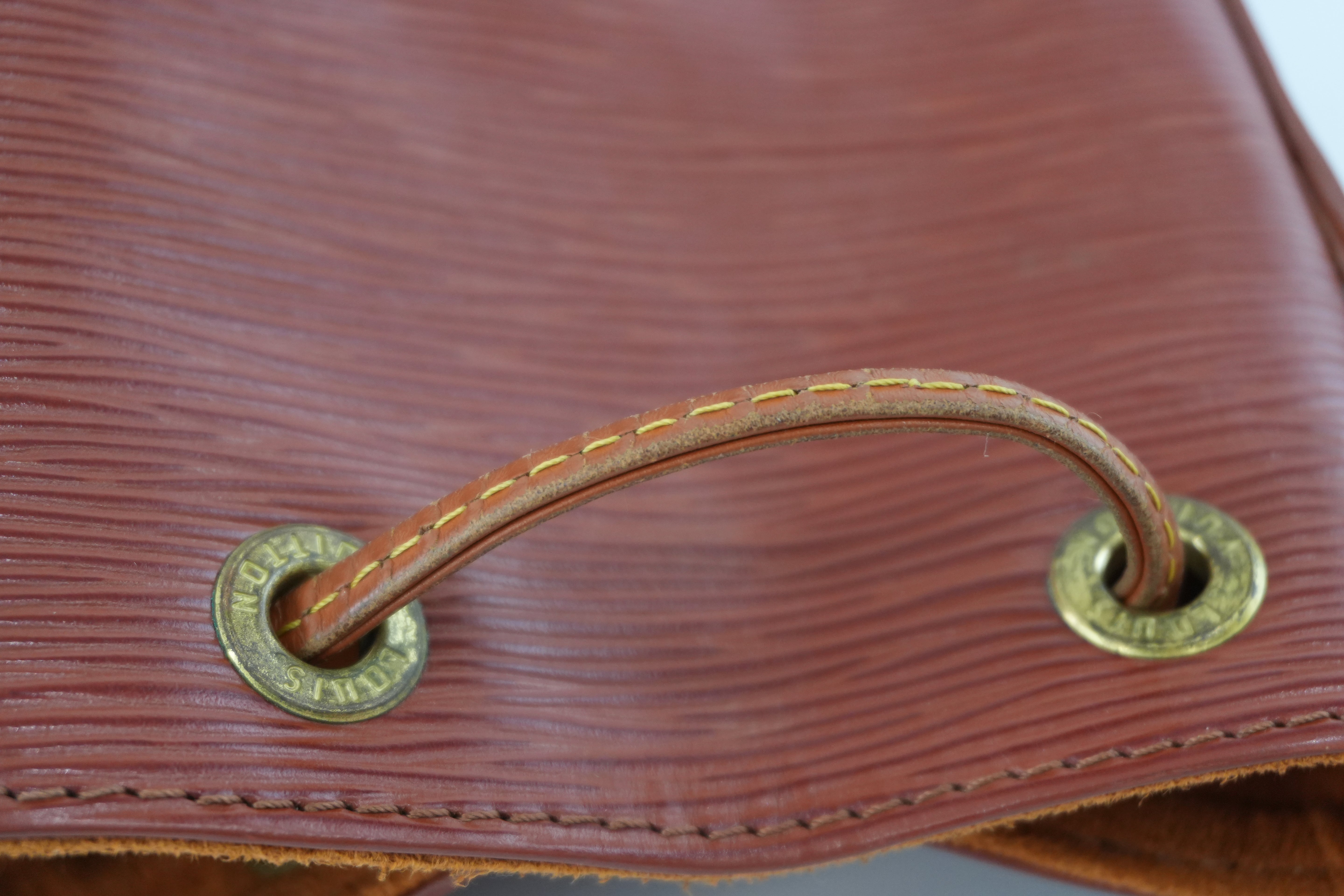 Louis Vuitton Noe GM Epi Shoulder Bag Kenya Brown Used