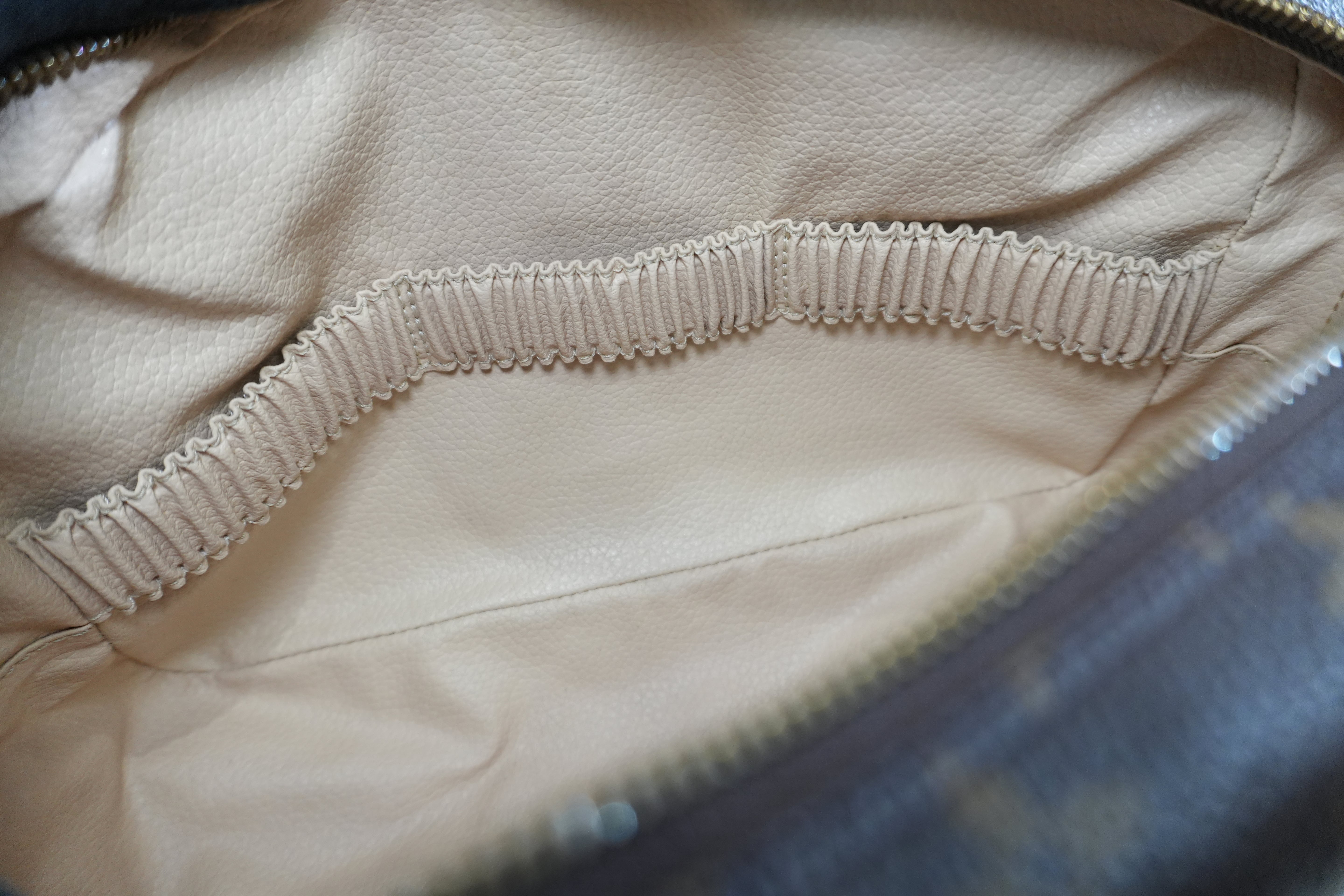 Louis Vuitton Monogram Trousse 28 Pouch Used