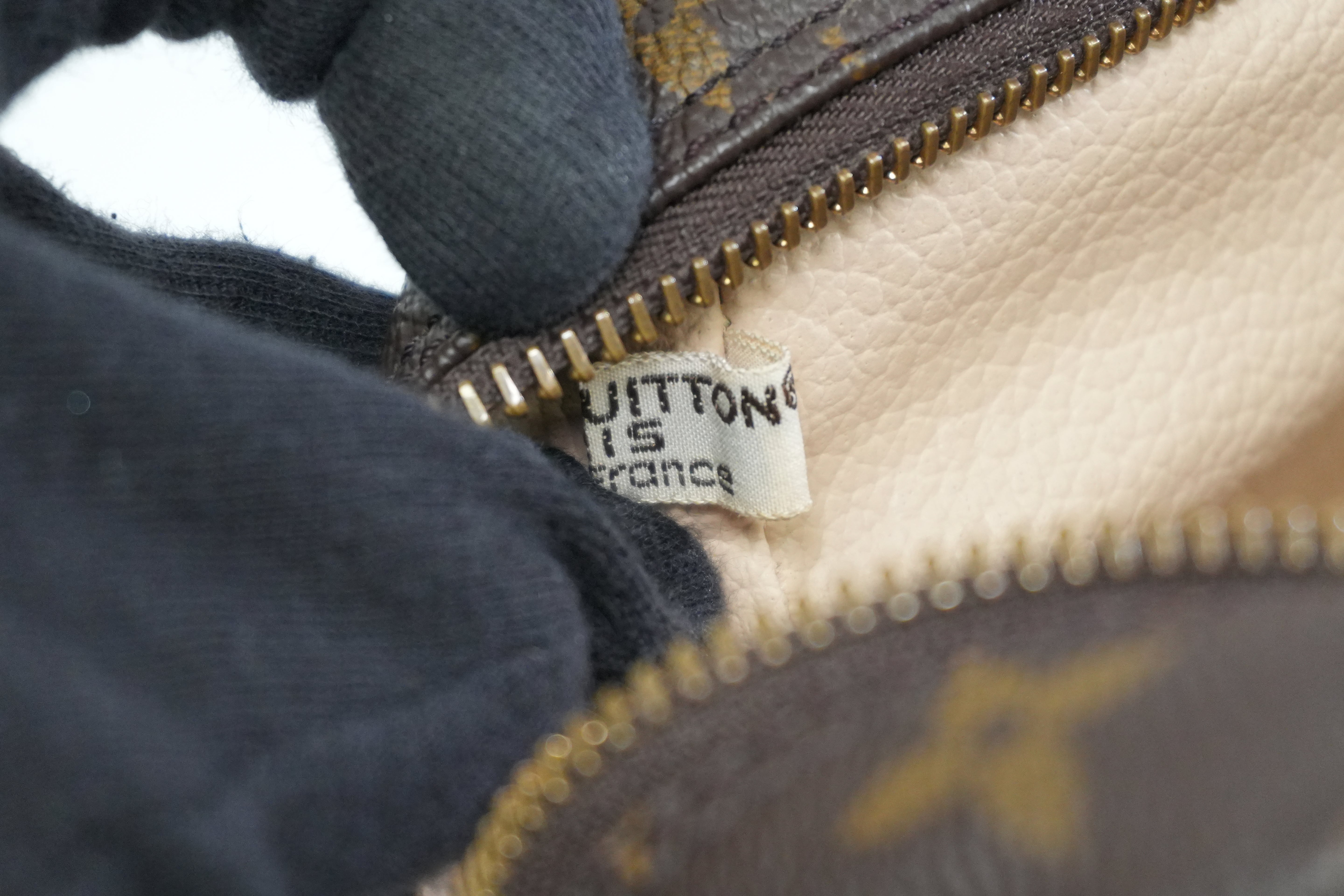 Louis Vuitton Monogram Trousse 28 Pouch Used