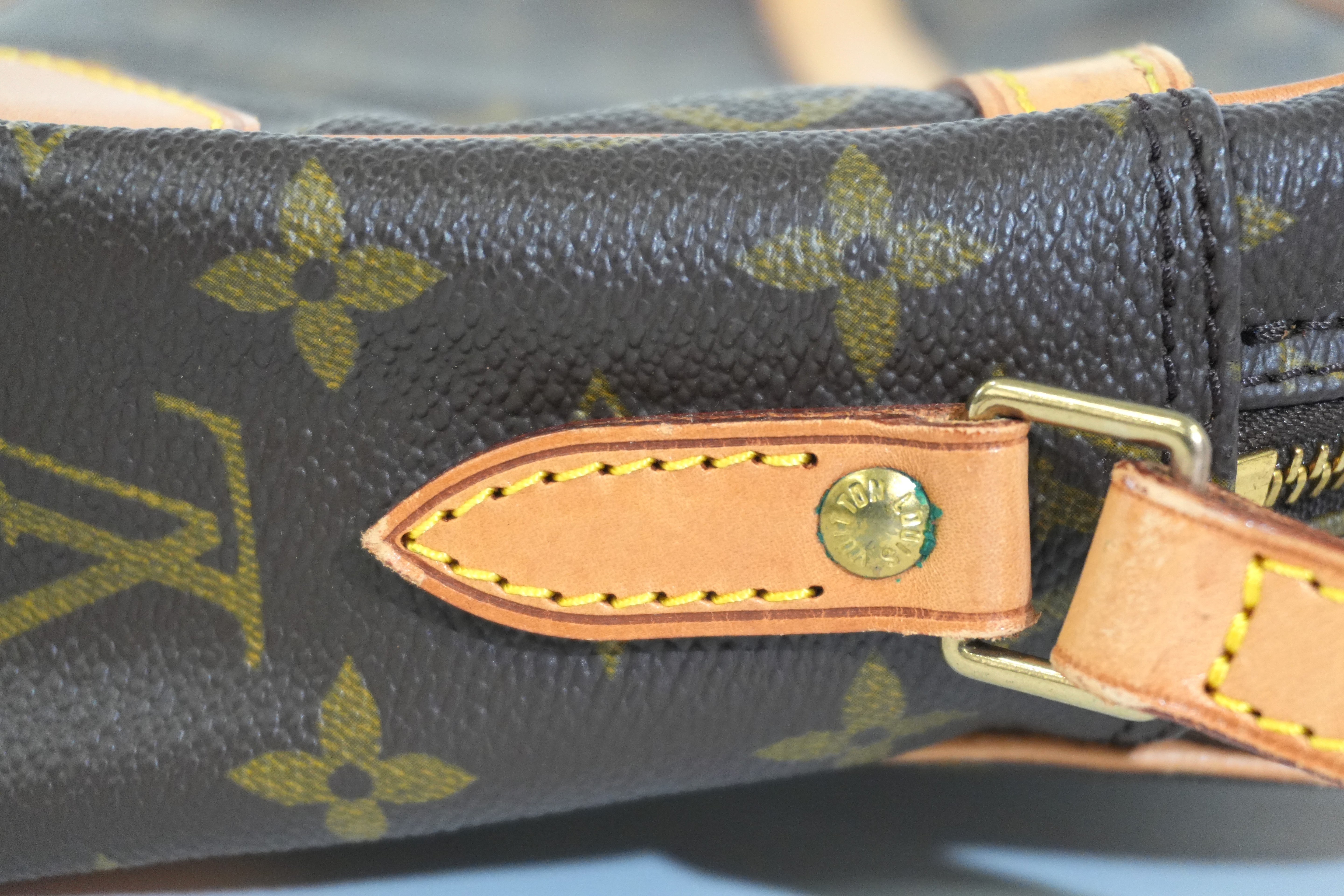 Pre-owned Louis Vuitton Monogram Trocadero Shoulder Bag