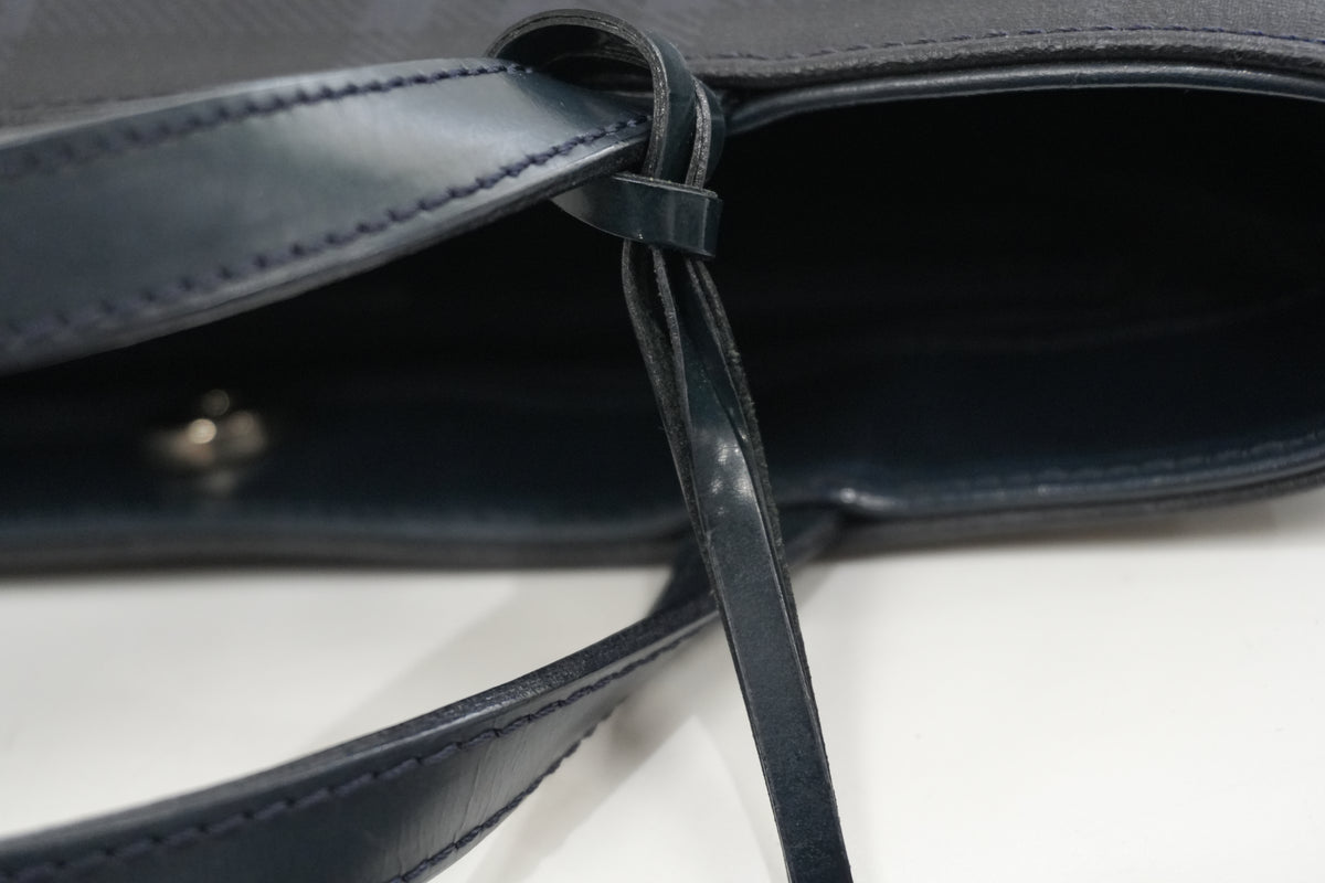 Pre-Owned Burberry Pvc Canvas Nova Check Handbag Navy Blue