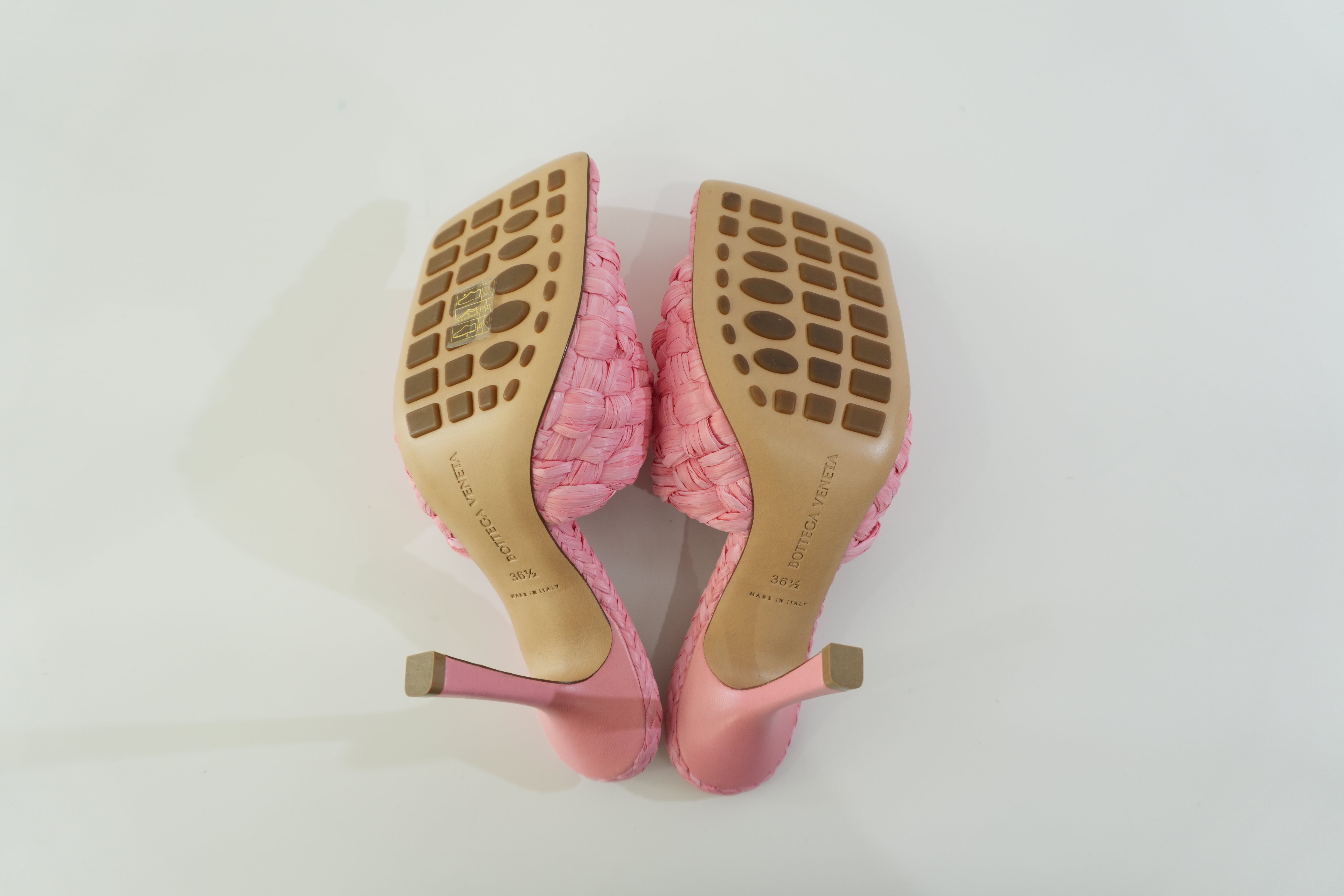 Pre-owned Bottega Veneta Straw High Heels Size 6.5 Pink