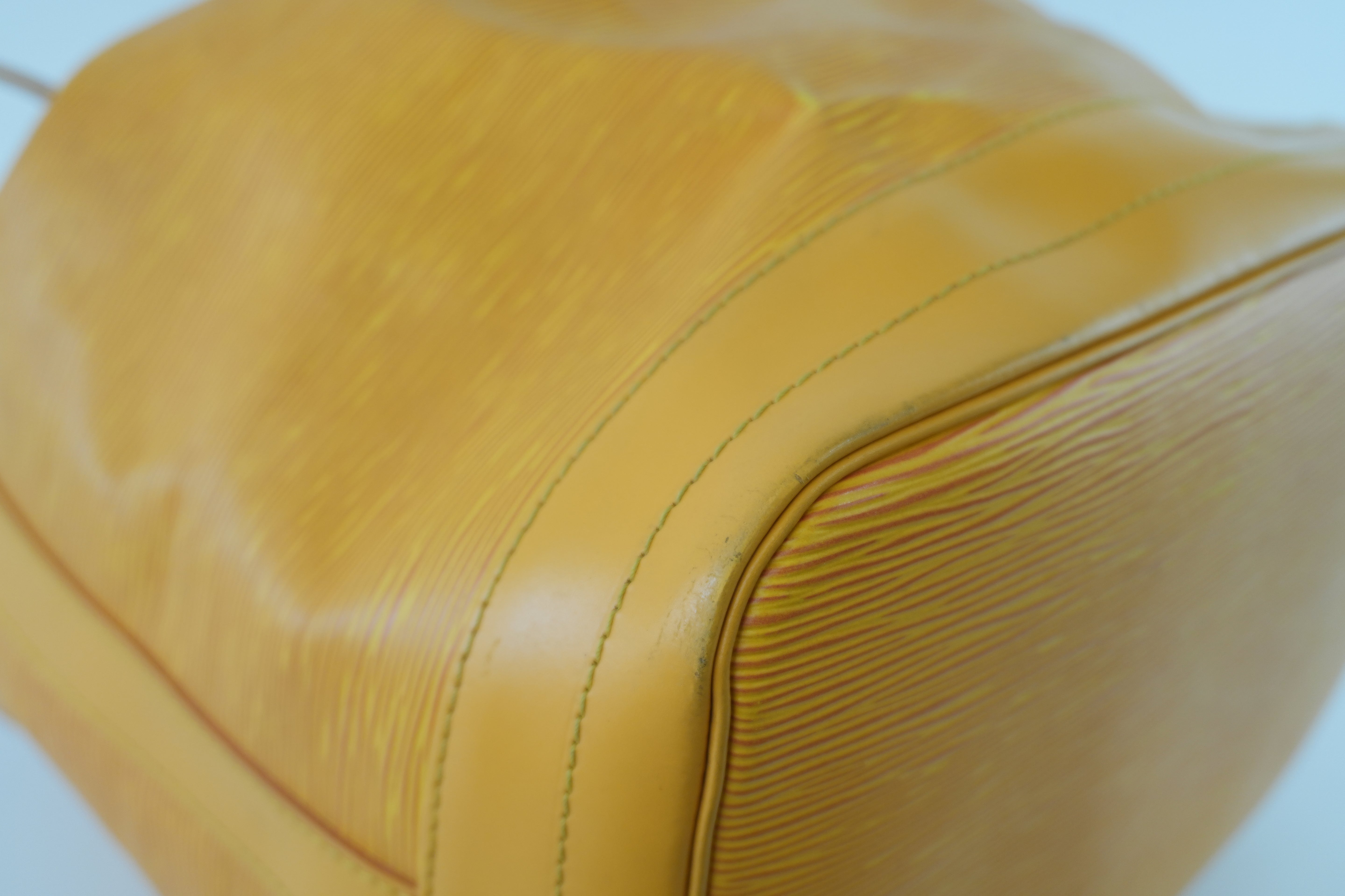 Louis Vuitton Noe GM Shoulder Bag Yellow Used