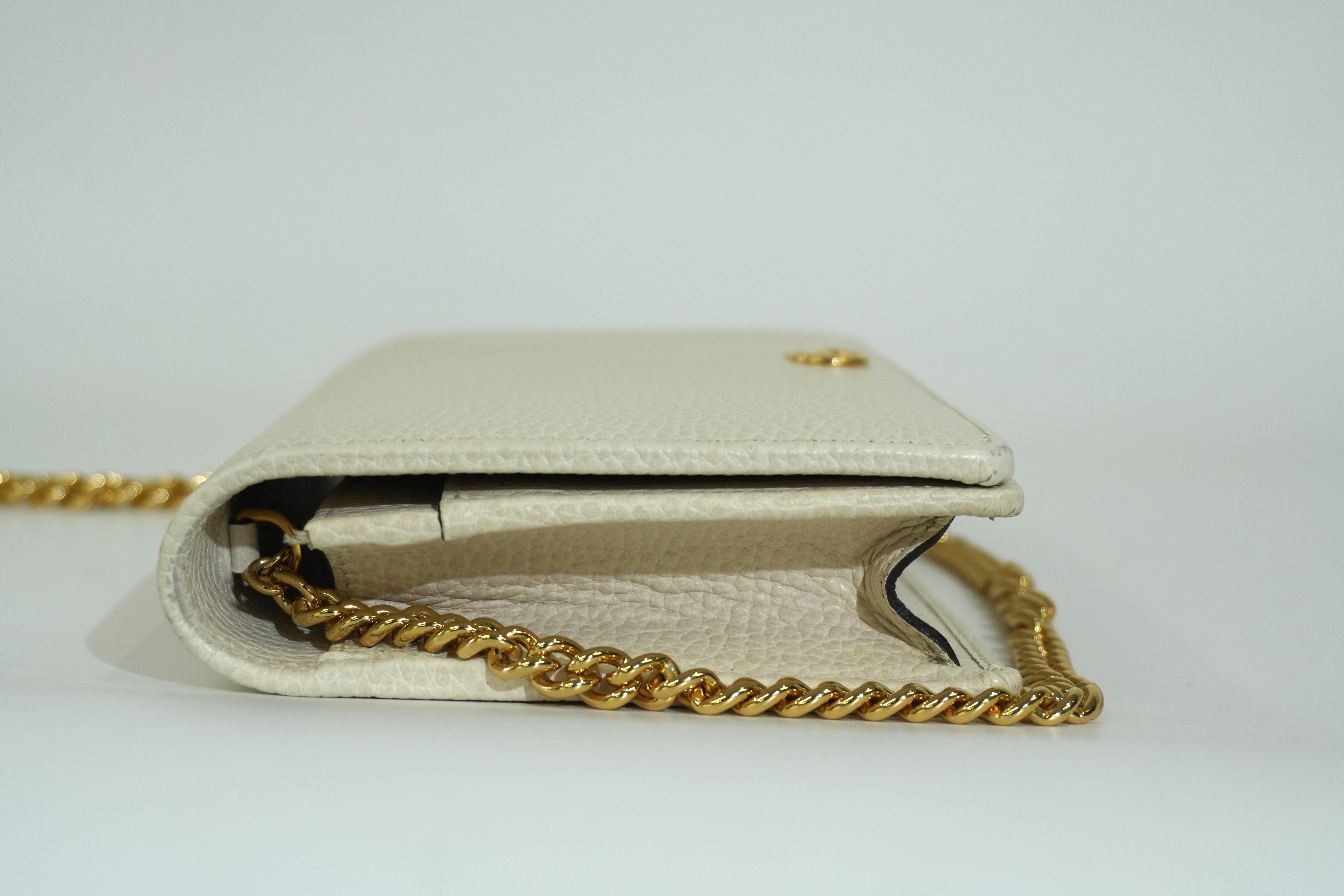 Pre-owned Gucci Marmont Wallet on Chain White