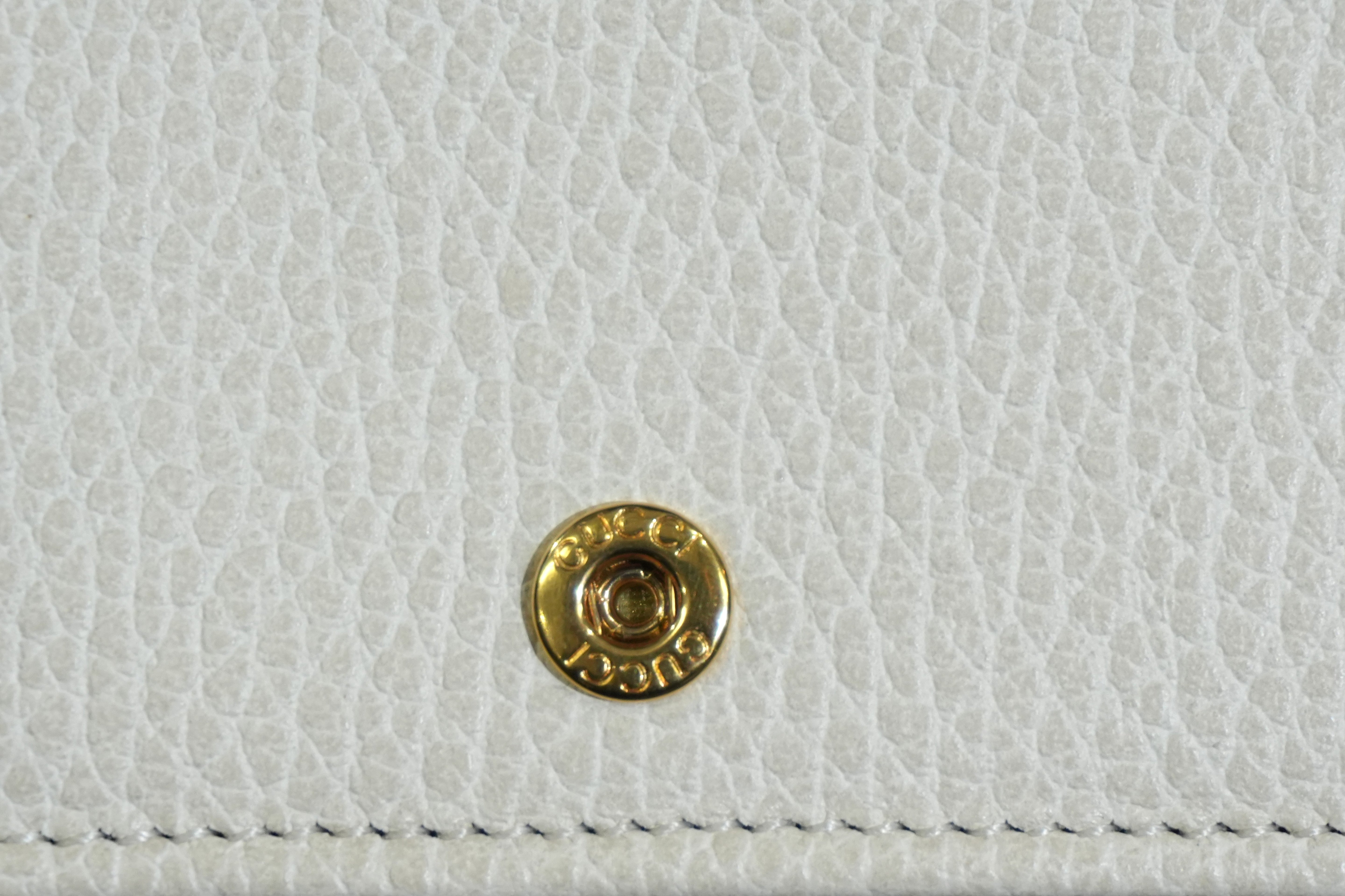 Pre-owned Gucci Marmont Wallet on Chain White