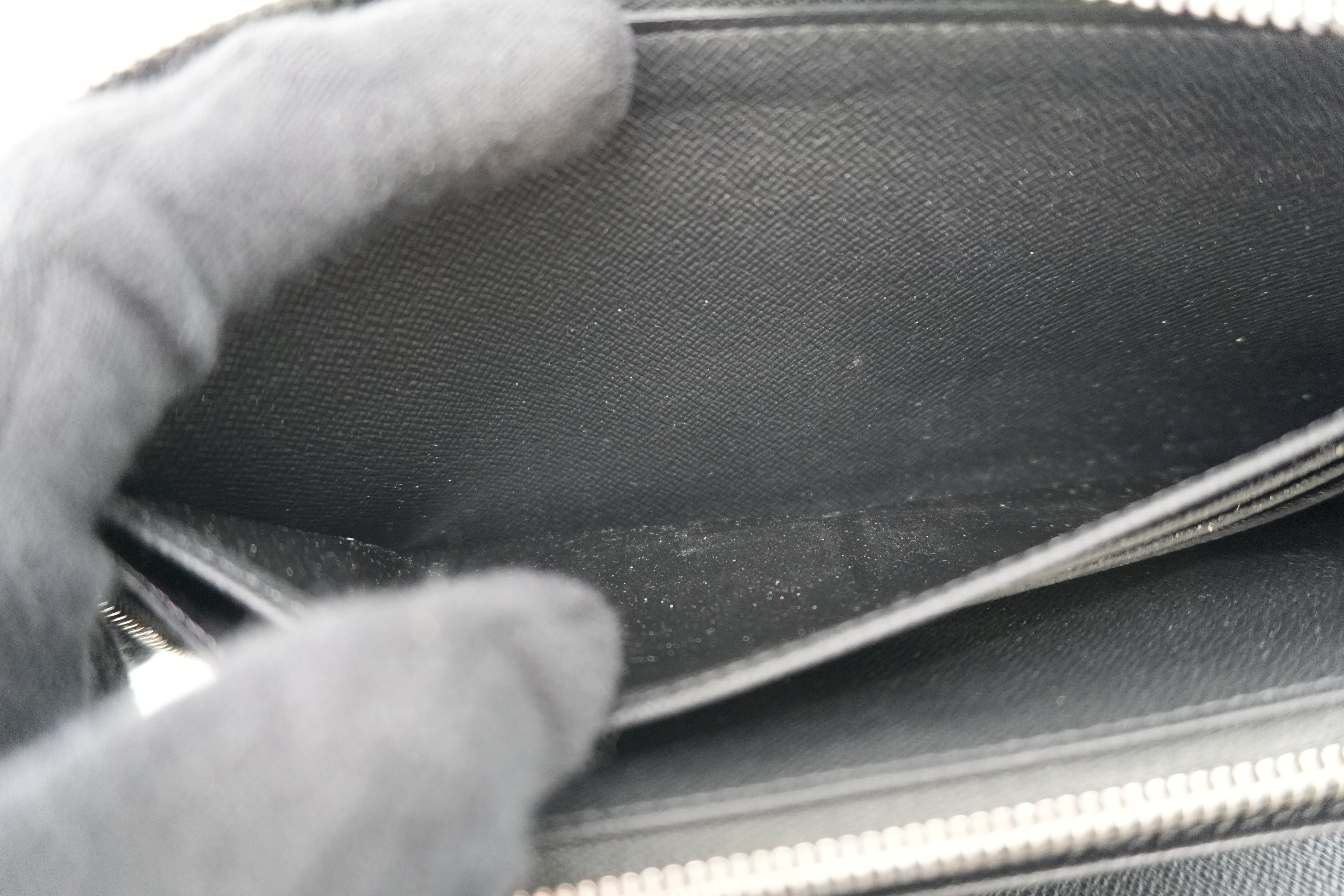 Louis Vuitton Damier Graphite Zippy Organizer Used