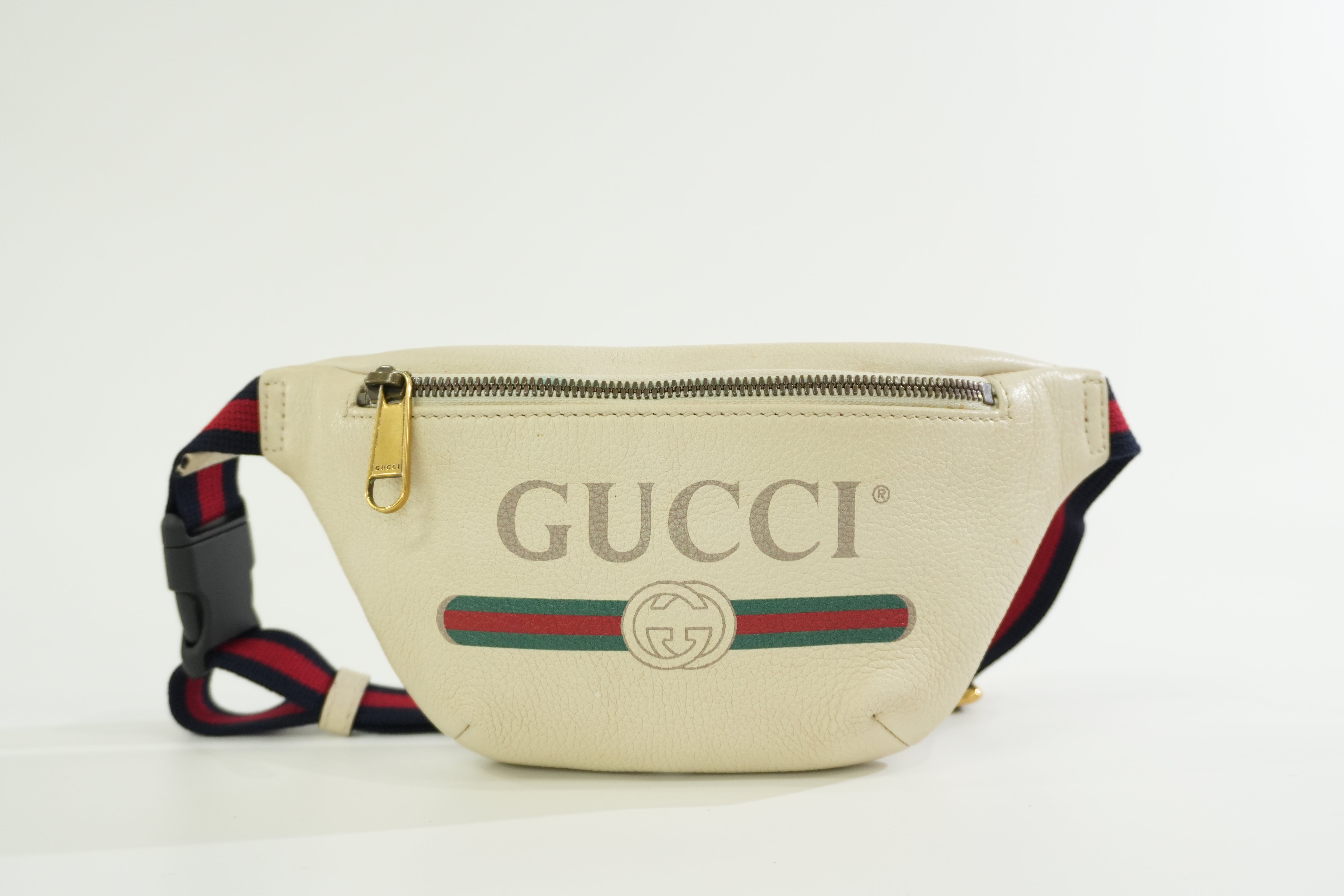 Pre-owned Gucci Small Body Bag White