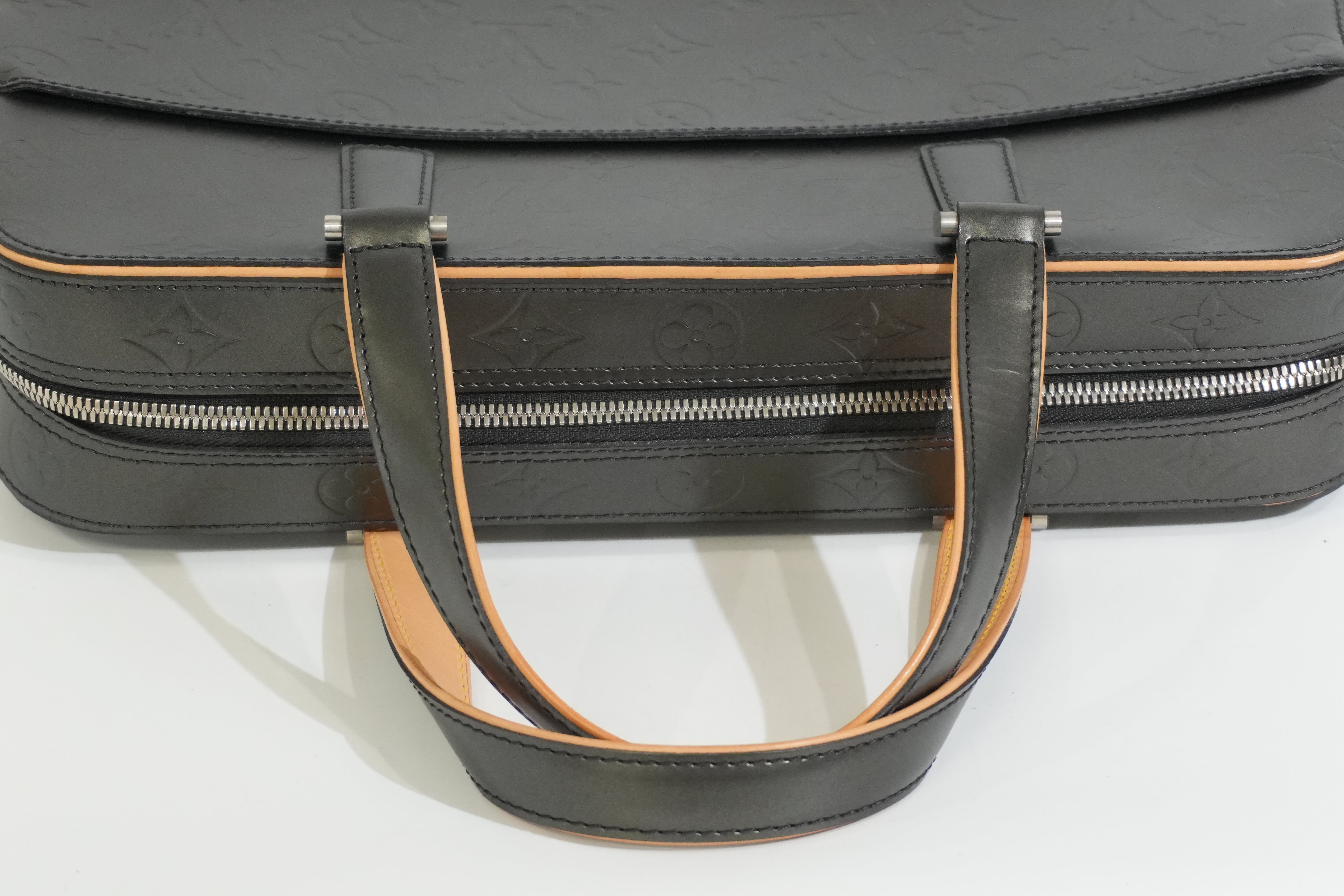 Pre-owned Louis Vuitton Matte Monogram Mat Malden Briefcase Gray