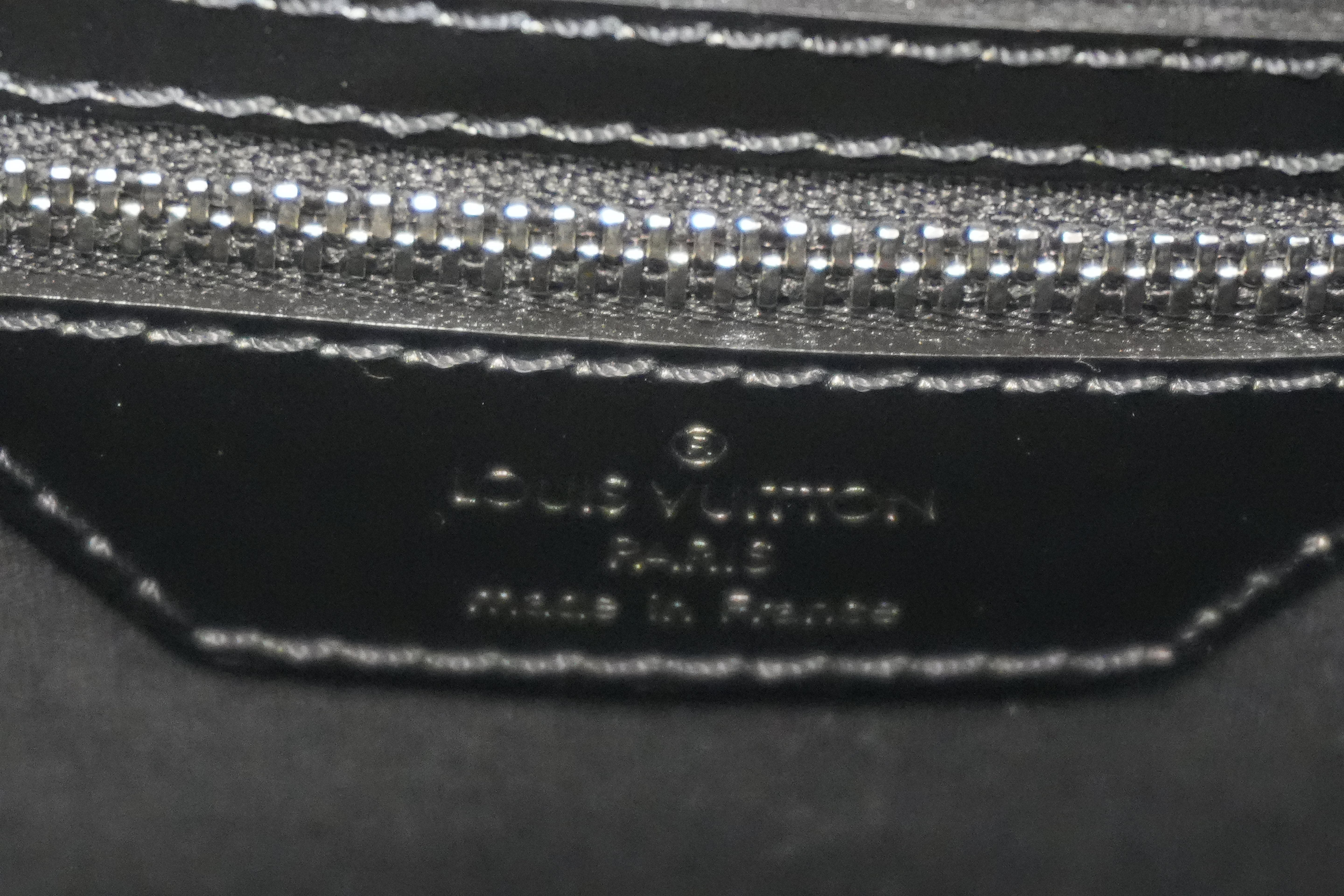 Pre-owned Louis Vuitton Matte Monogram Mat Malden Briefcase Gray