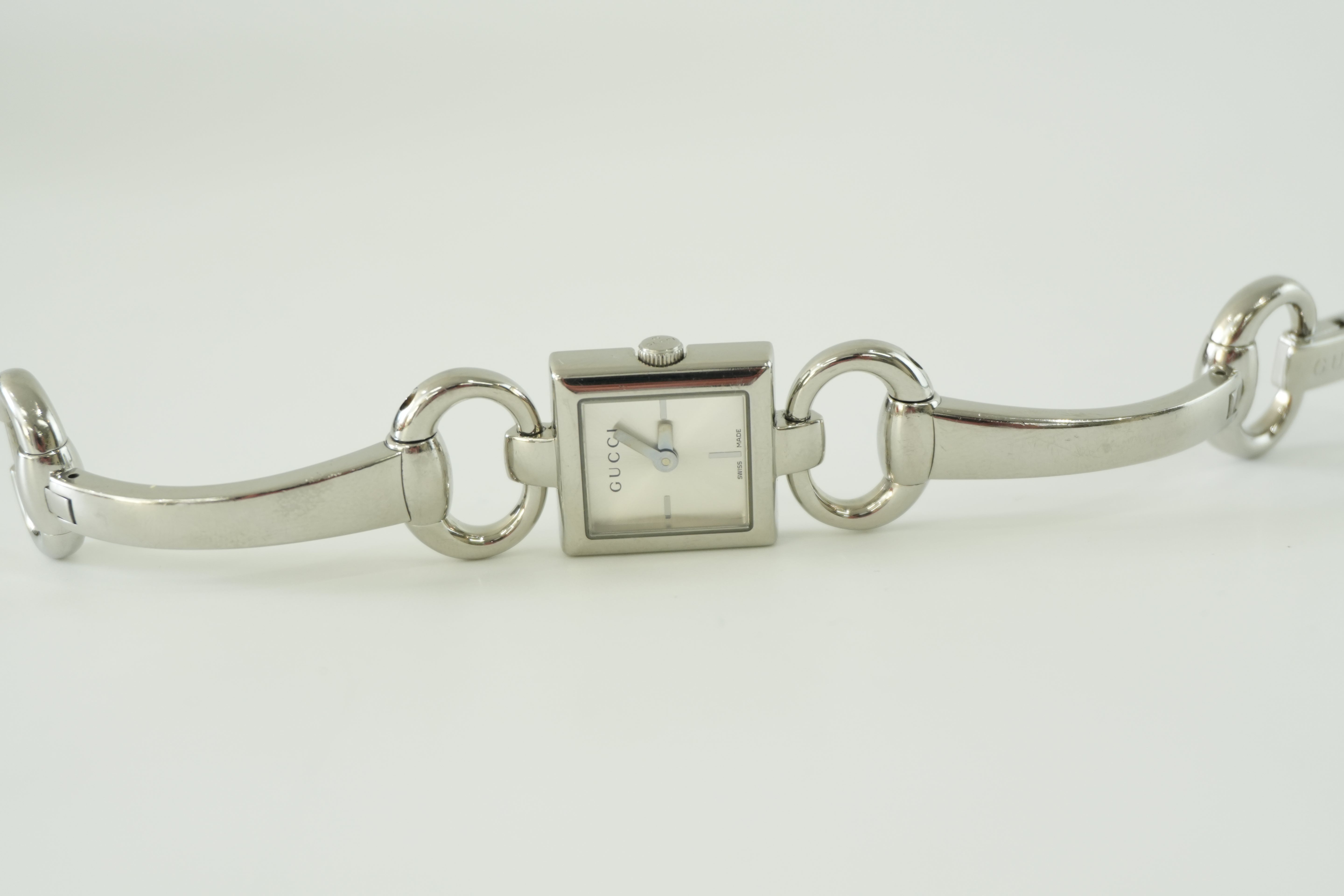 Gucci Watch Analog Stainless Used