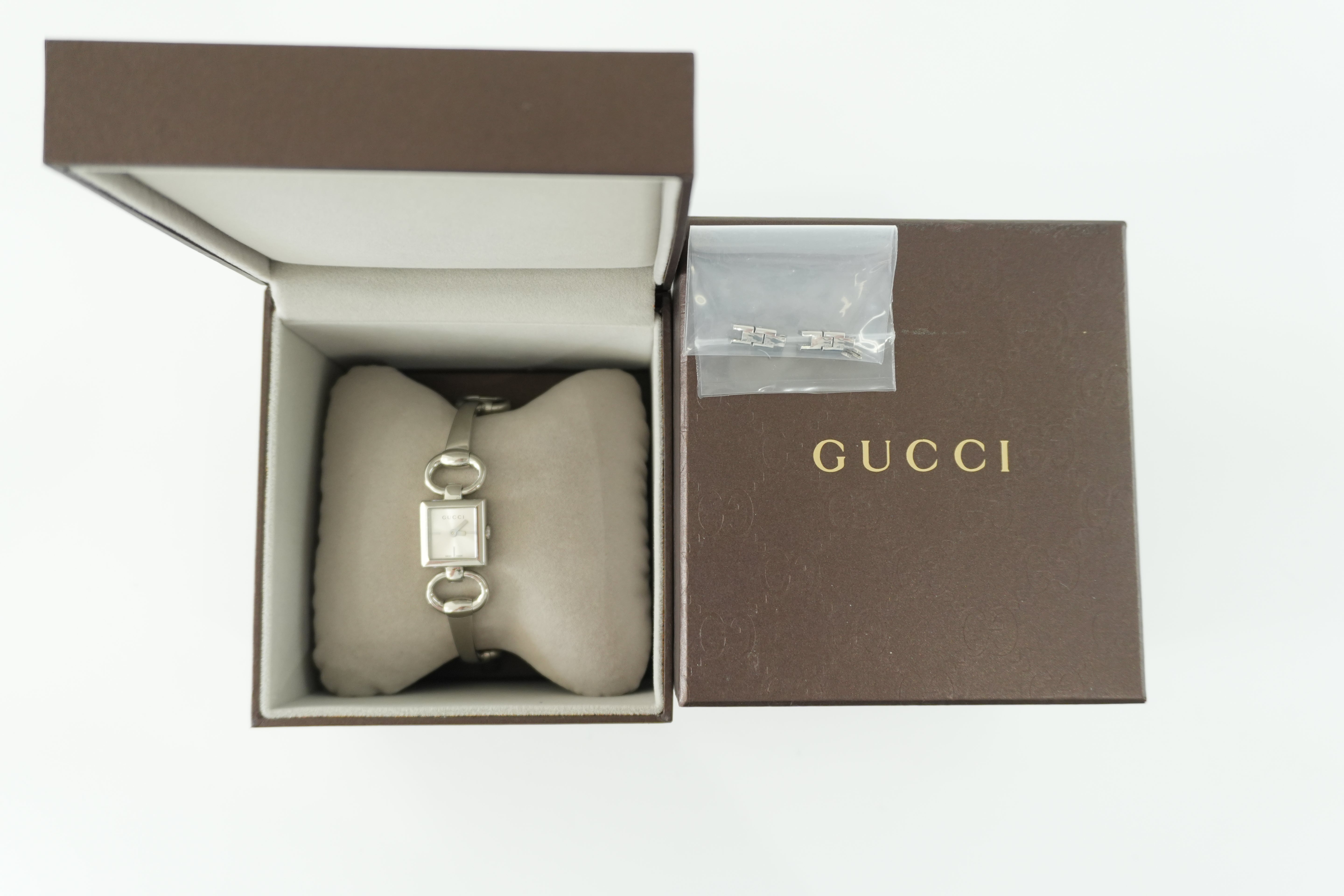 Gucci Watch Analog Stainless Used