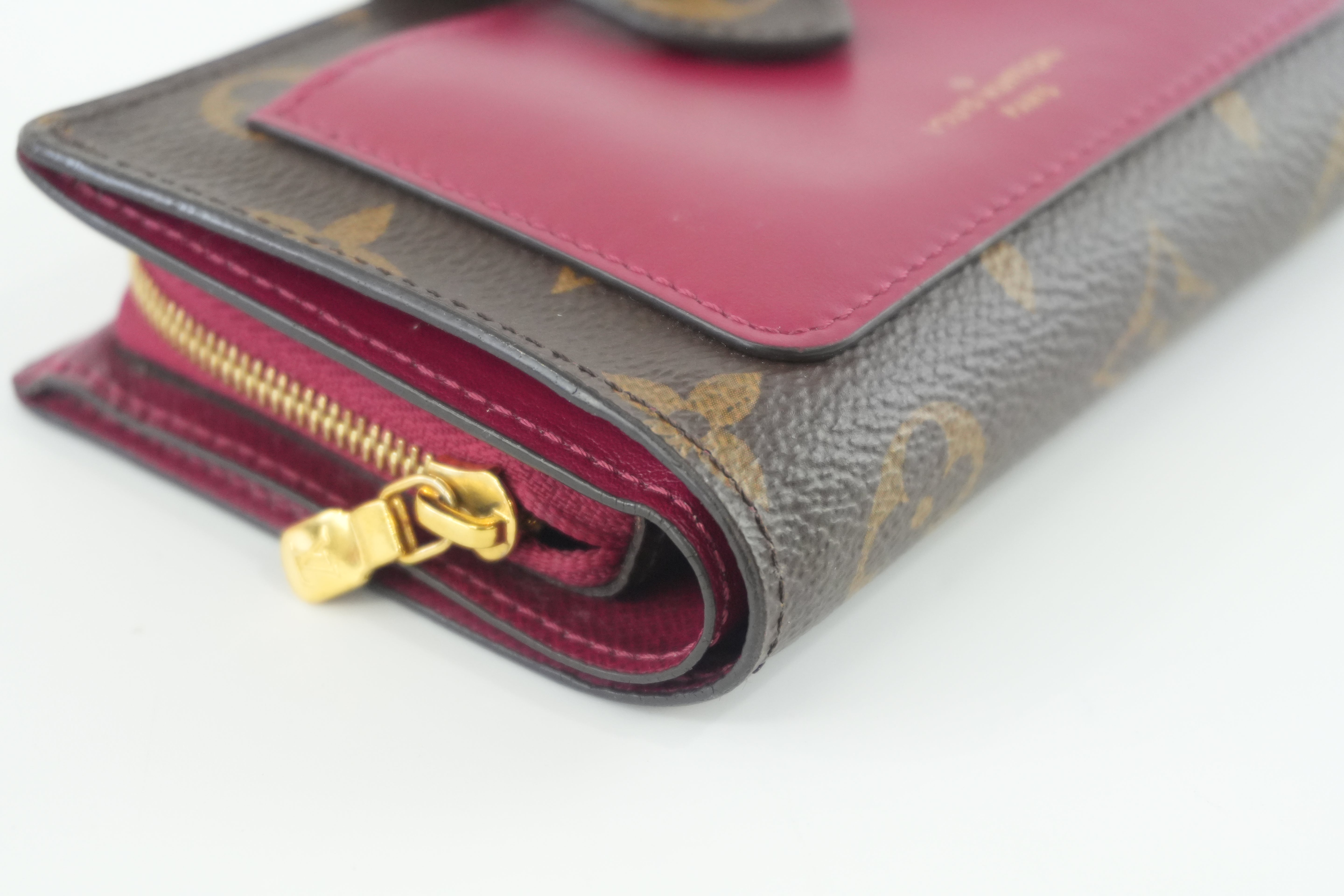 Louis Vuitton Monogram Juliet Wallet Used