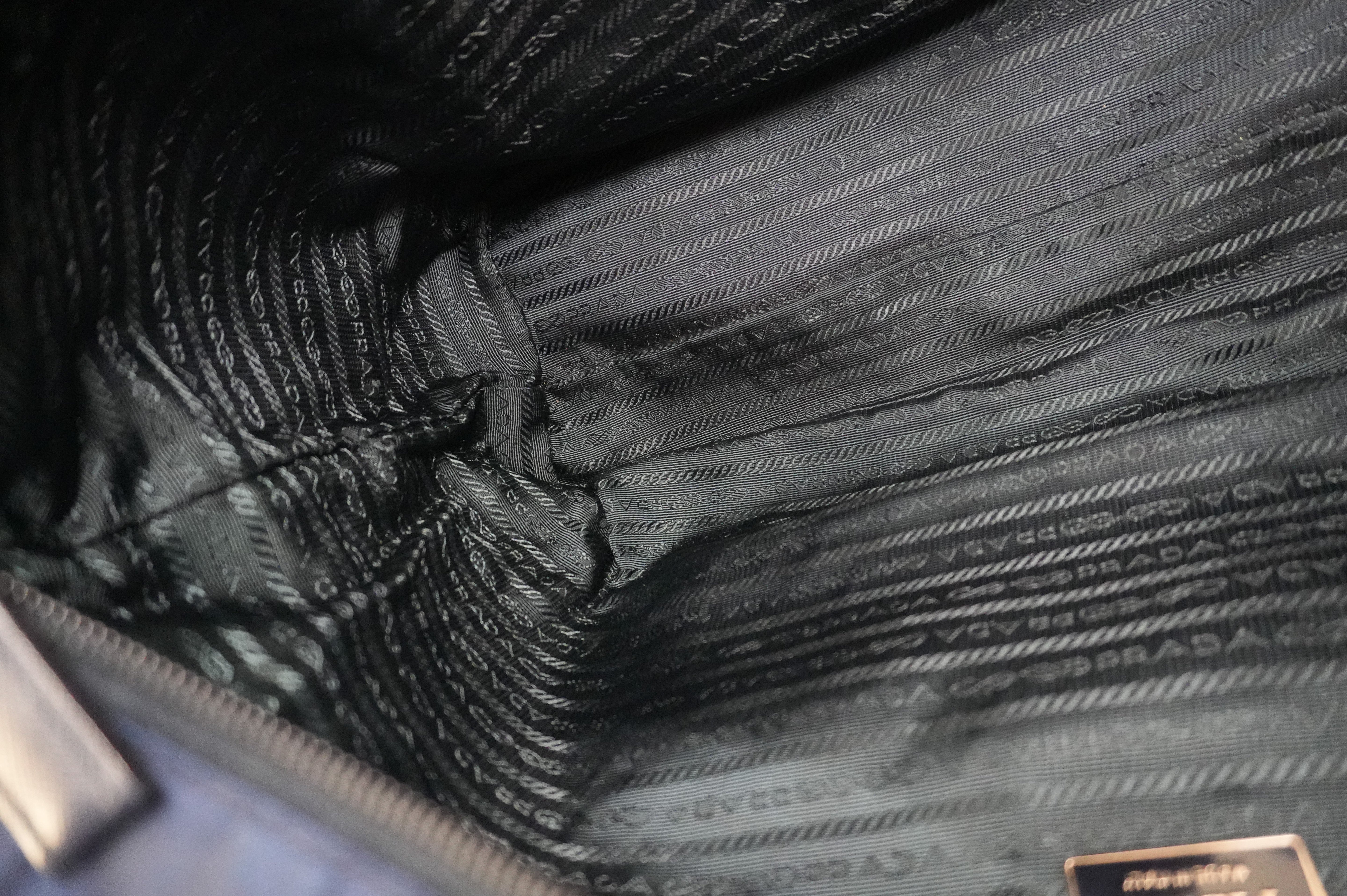 Pre-owned Prada Nylon Tote Bag Navy Blue