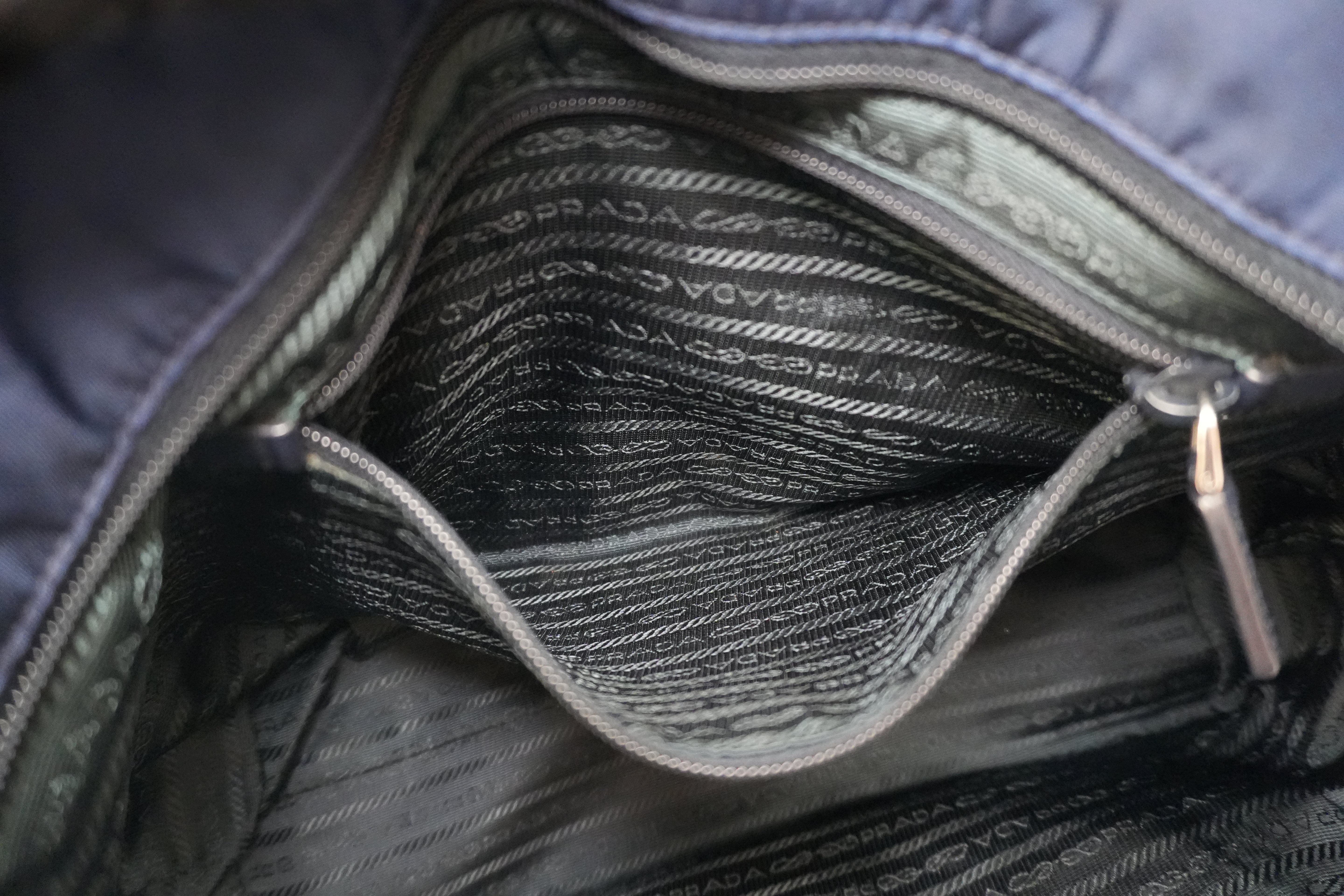 Pre-owned Prada Nylon Tote Bag Navy Blue