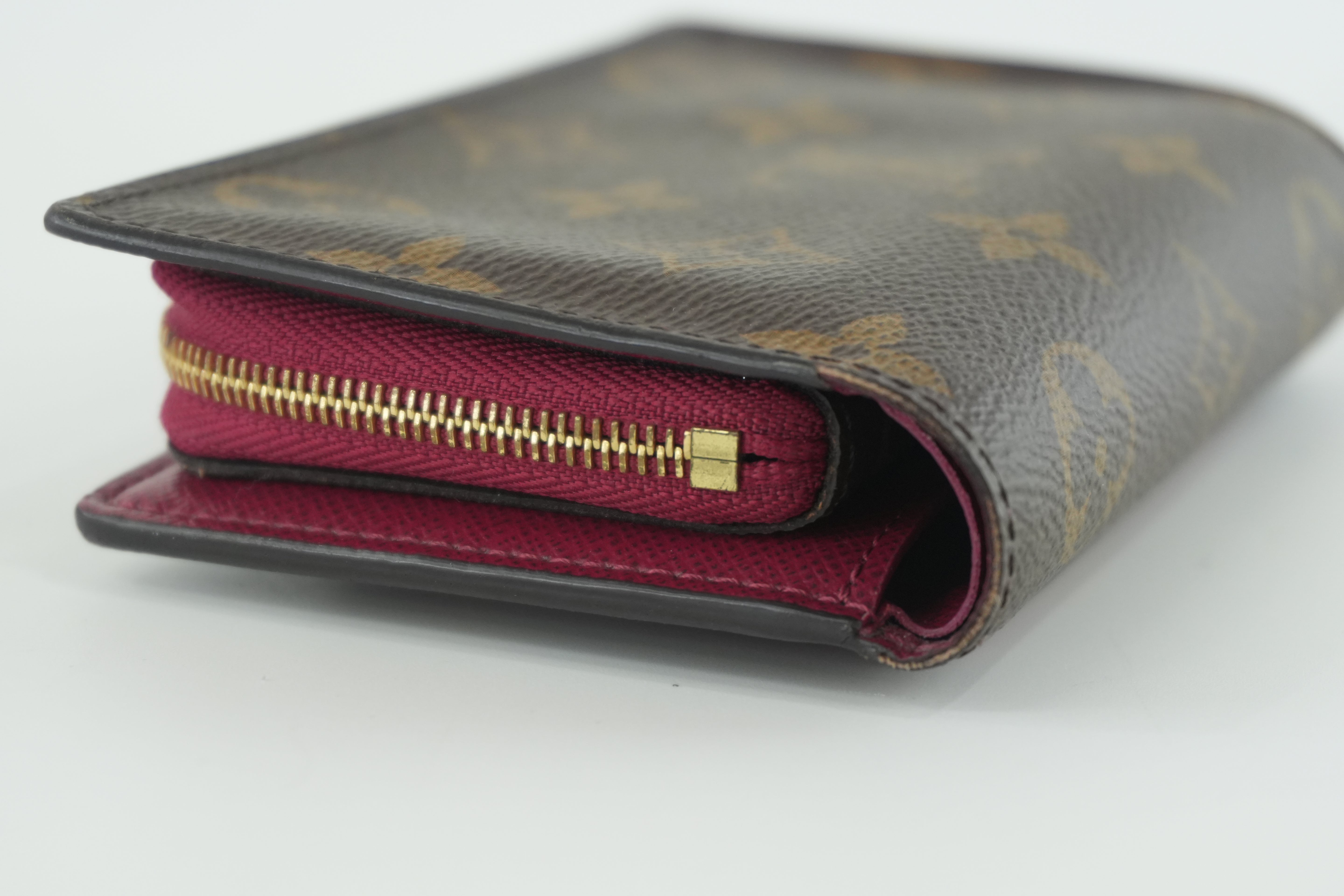 Louis Vuitton Monogram Juliet Wallet Used