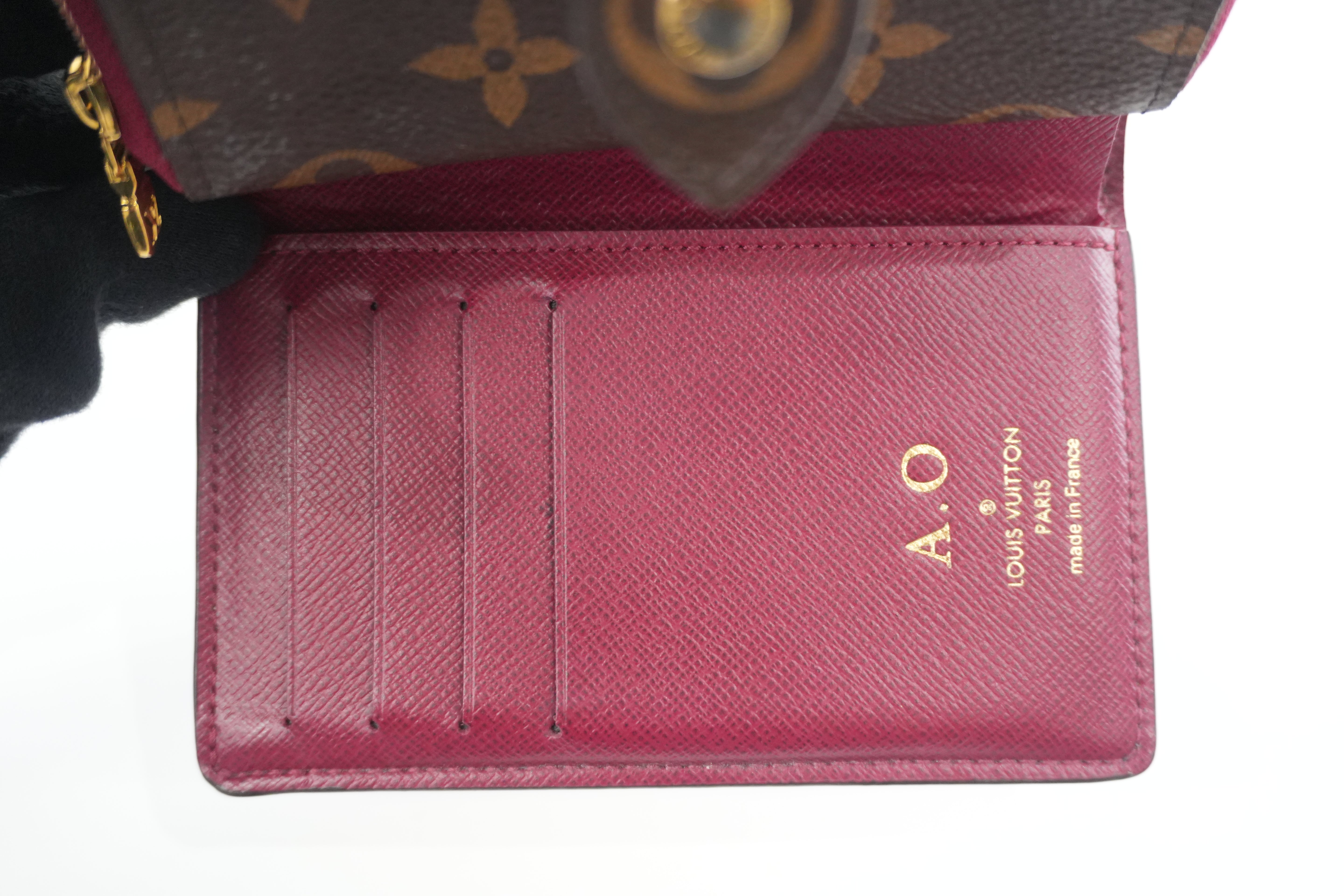 Louis Vuitton Monogram Juliet Wallet Used