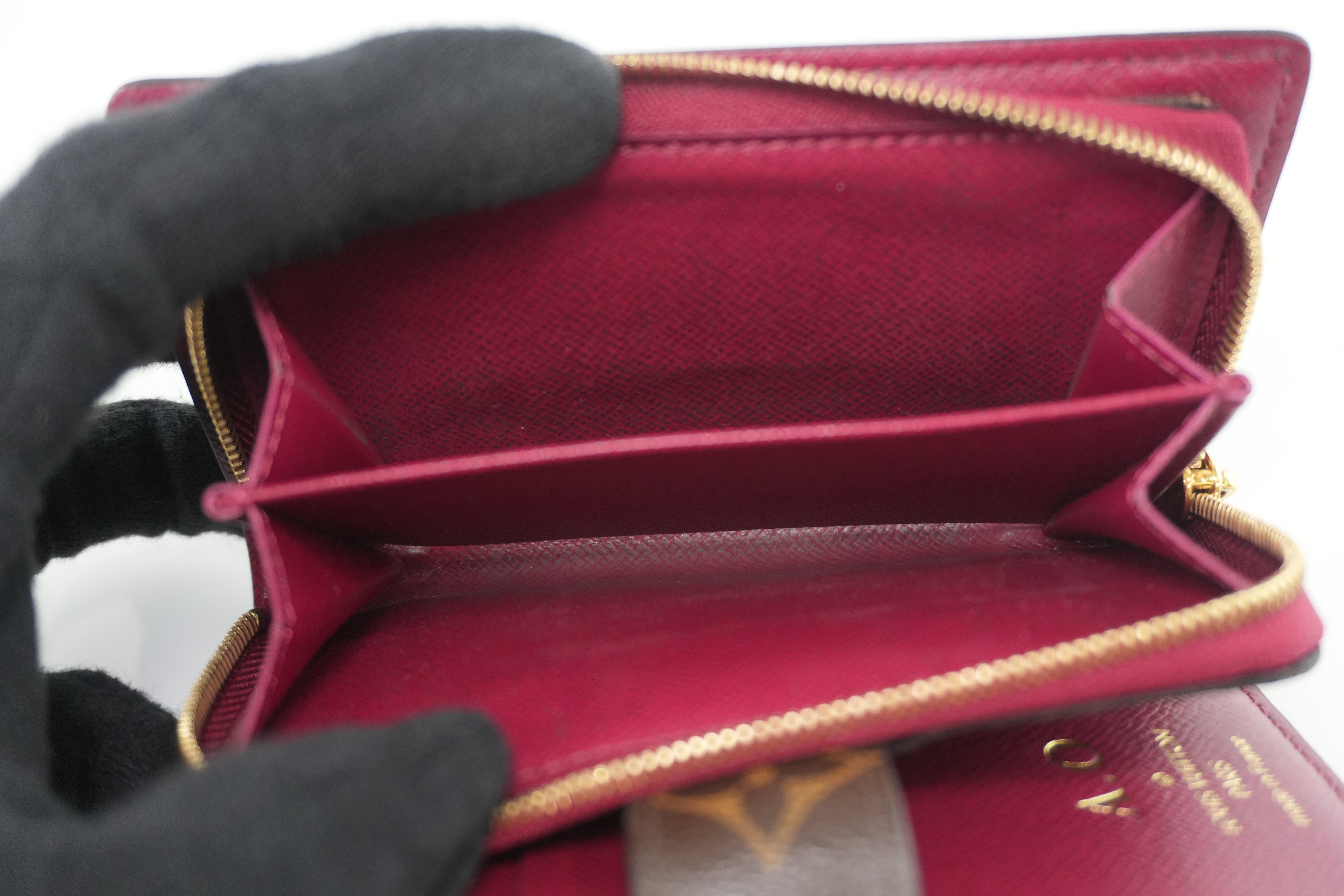 Louis Vuitton Monogram Juliet Wallet Used