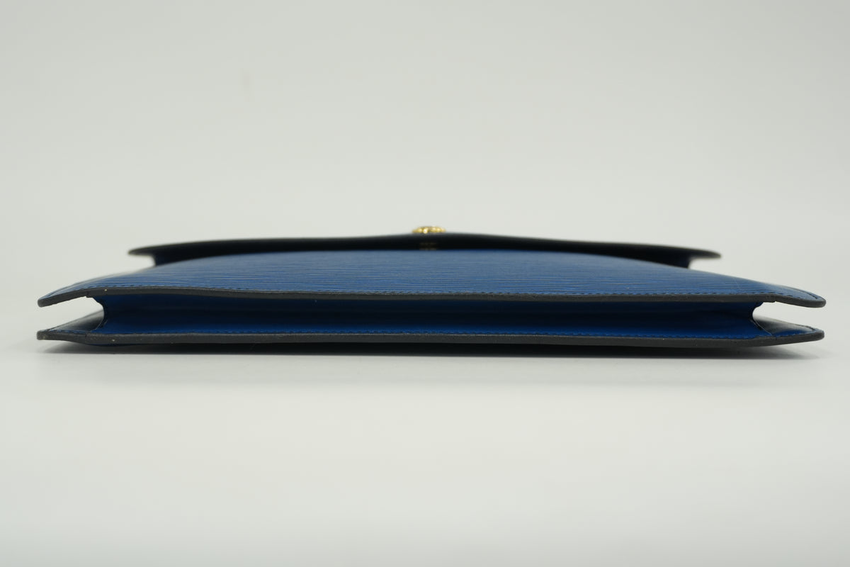Pre-Owned Louis Vuitton Epi Blue Montaine Document Case Blue