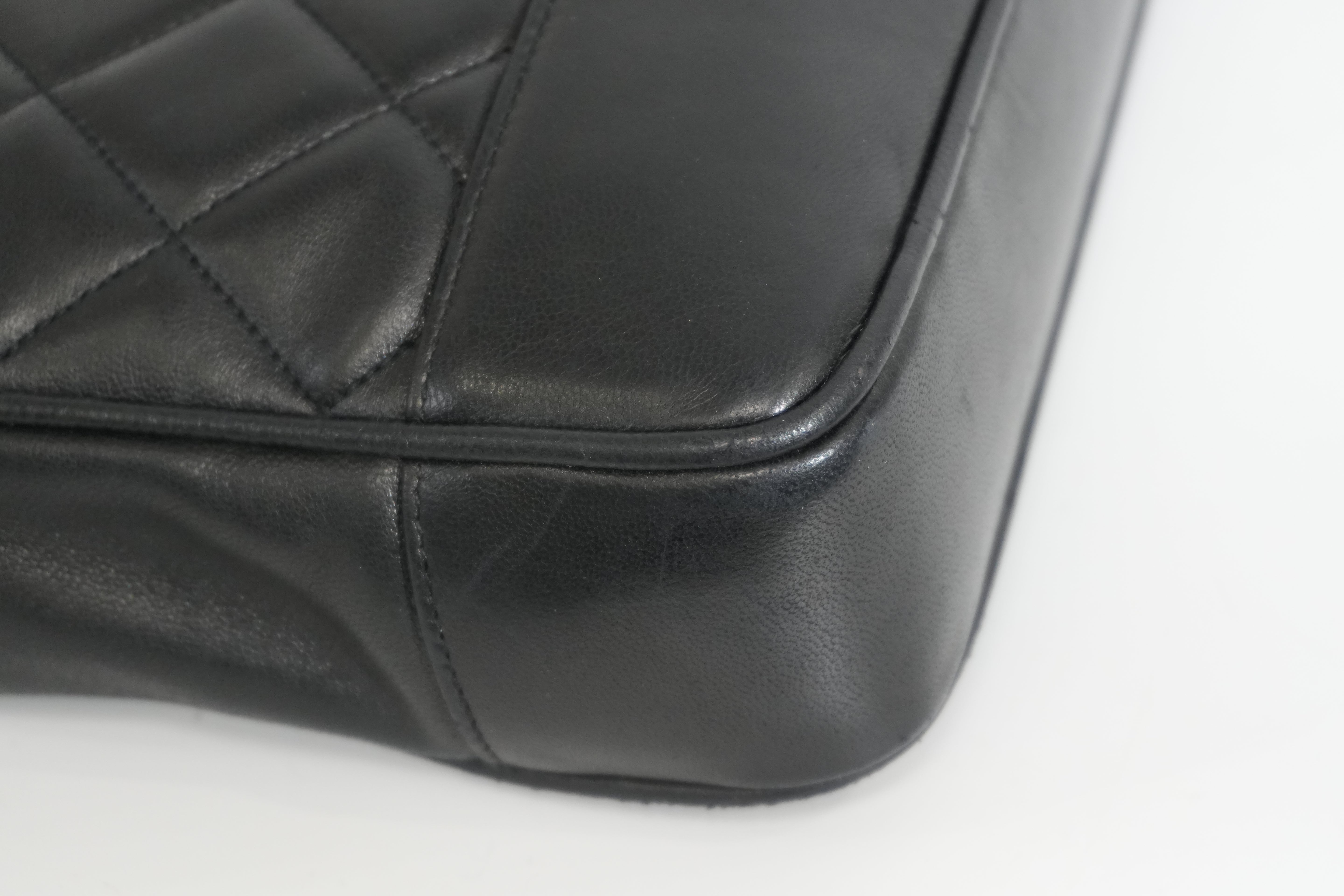 Pre-owned Chanel Lambskin Leather Shoulder Bag Black