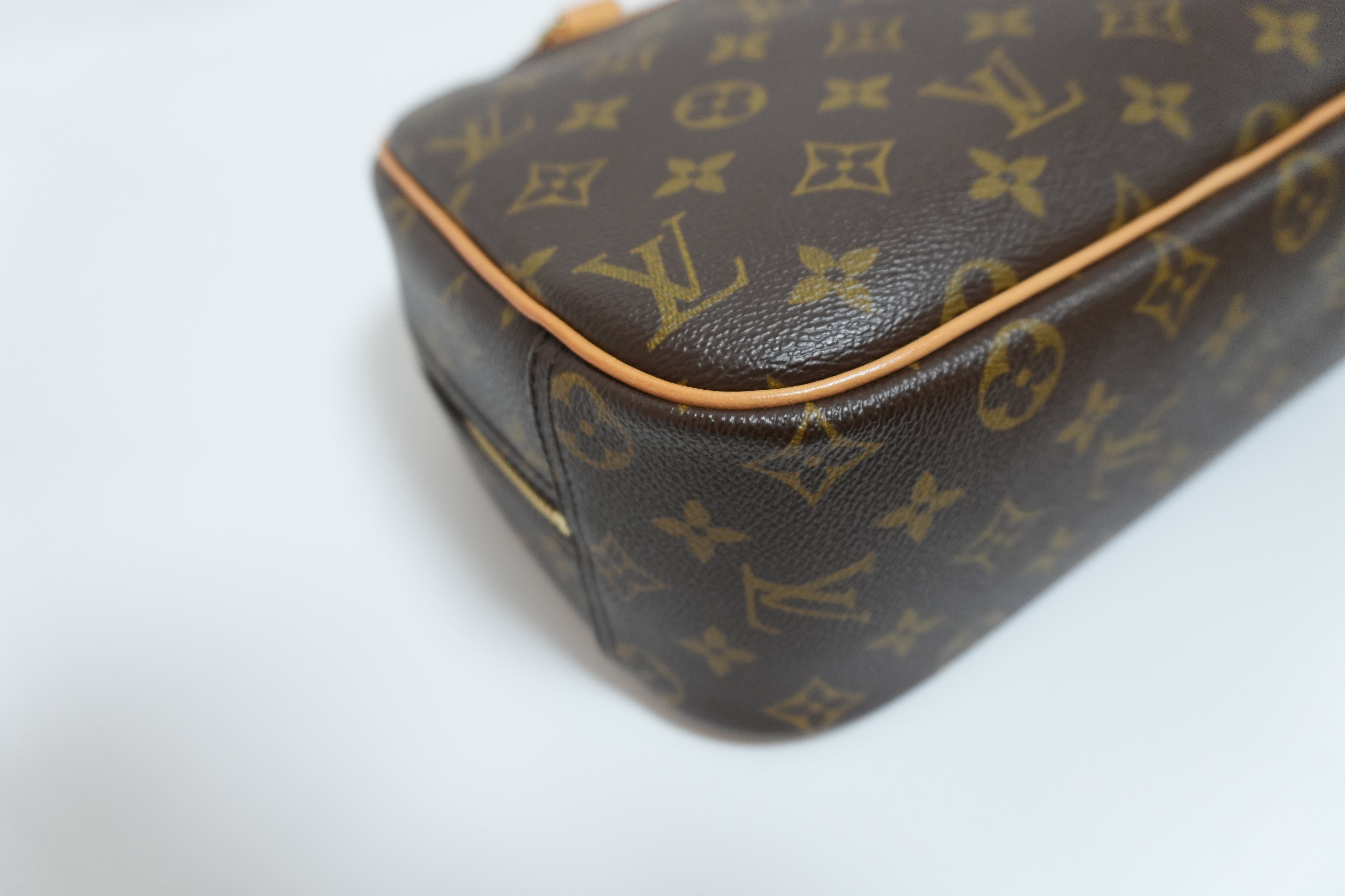 Pre-Owned Gucci GucciSima Belt Bag Brown