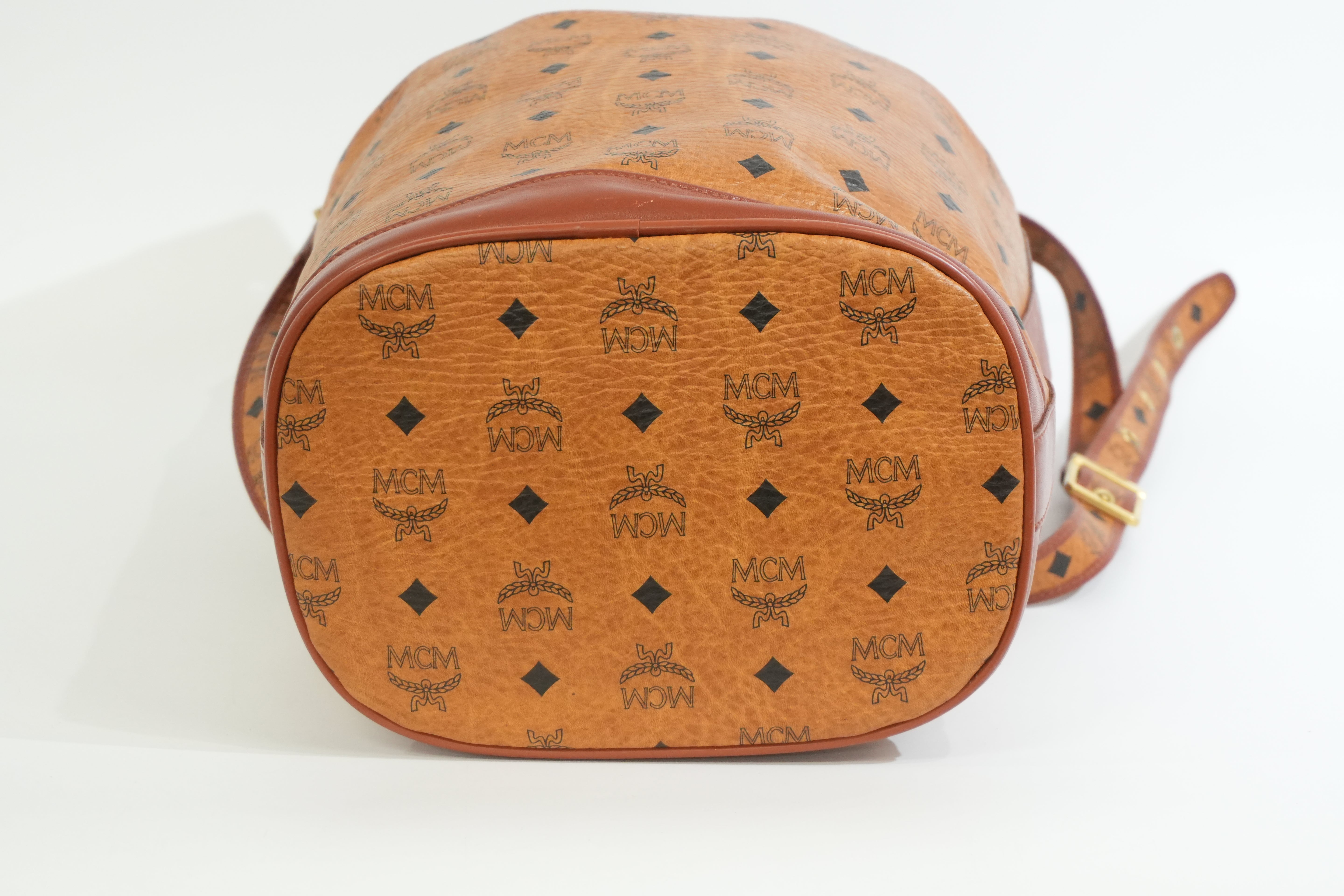Pre-owned MCM Bucket Shoulder Bag Cognac