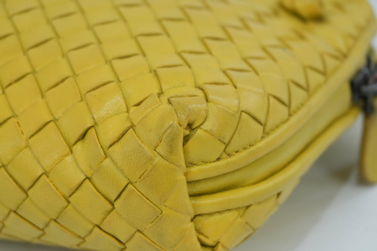 Pre-Owned Bottega Intercciato Crossbody Bag Yellow
