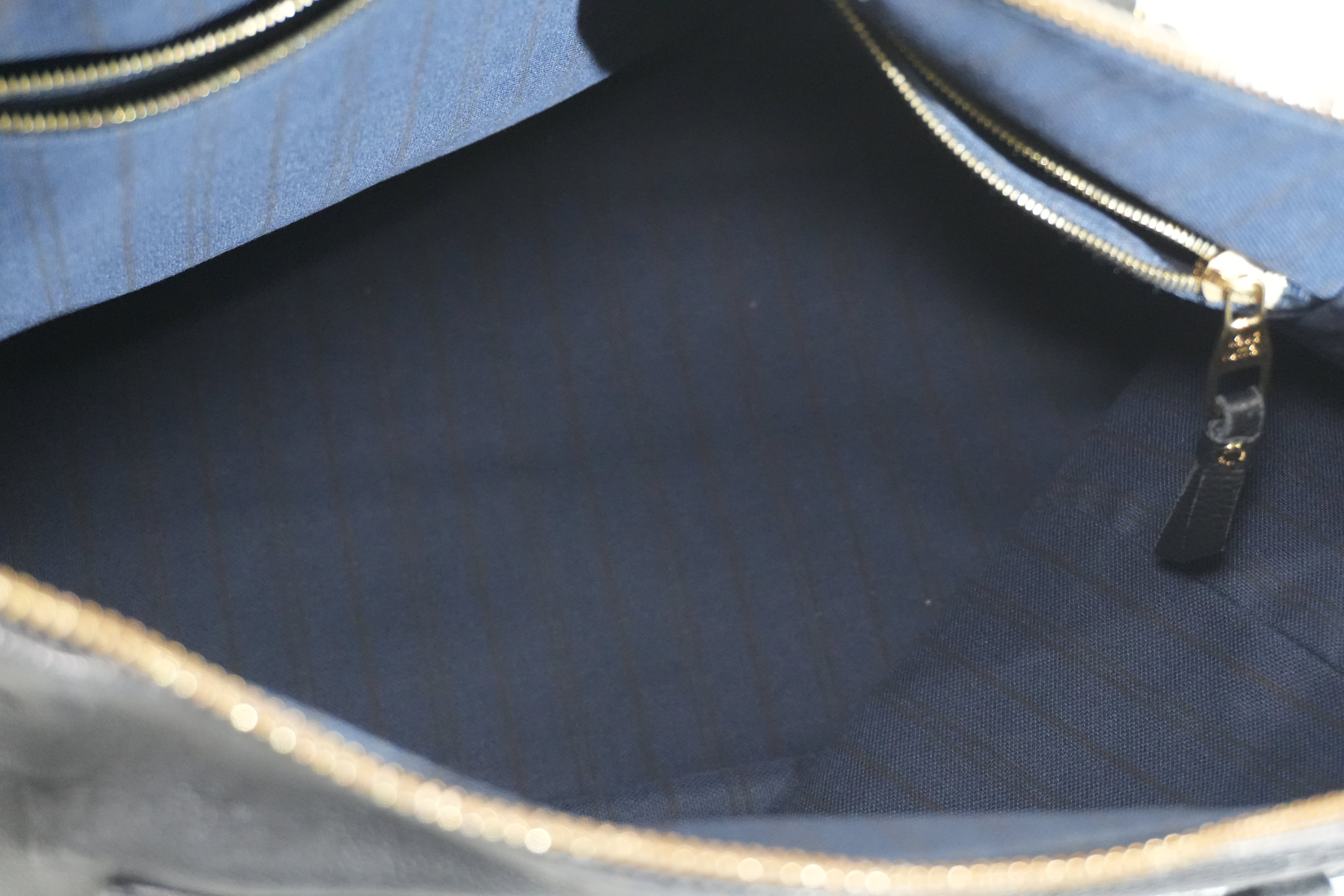 Pre-owned Louis Vuitton Impriente Lumineuse PM Shoulder Bag Navy Blue