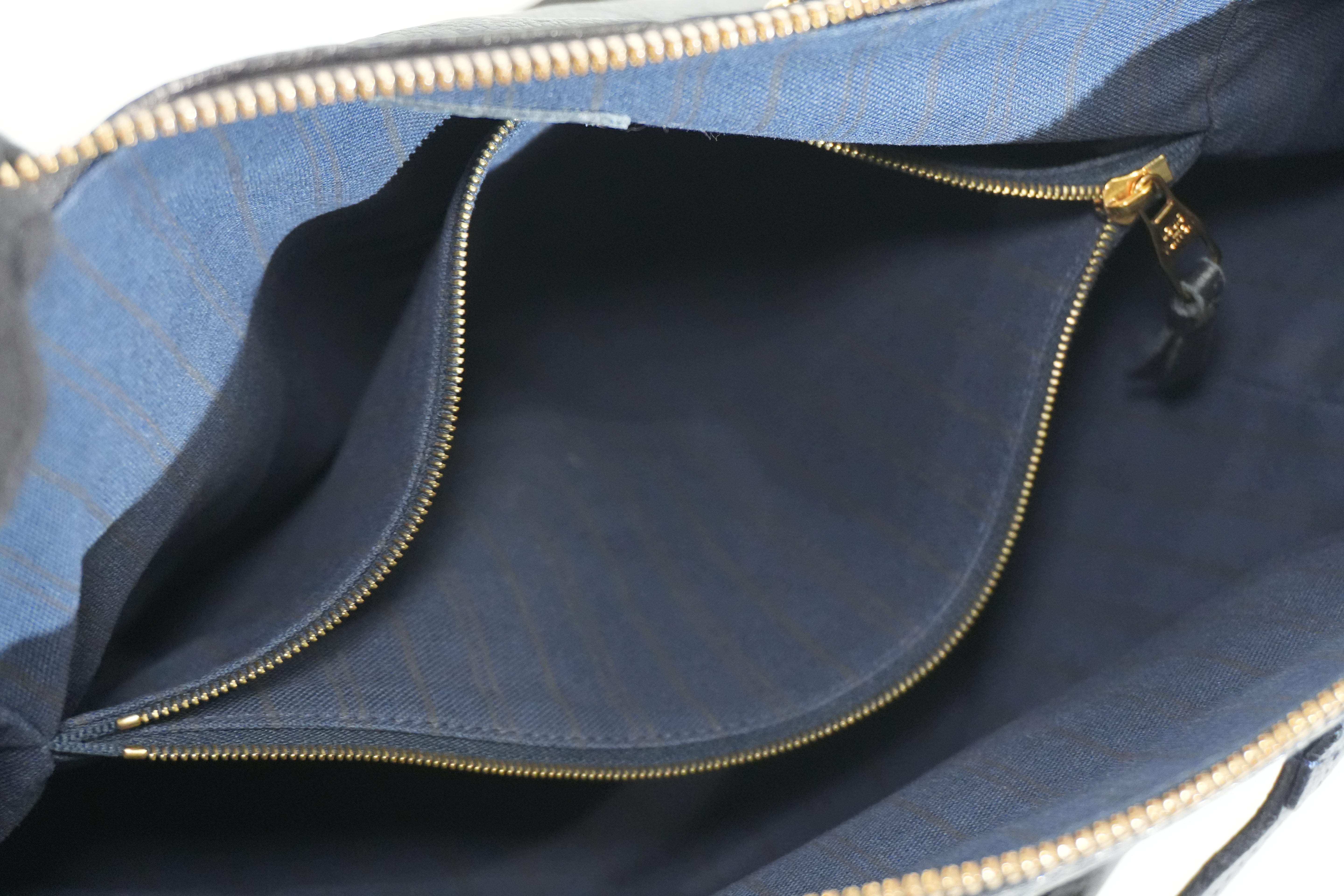 Pre-owned Louis Vuitton Impriente Lumineuse PM Shoulder Bag Navy Blue