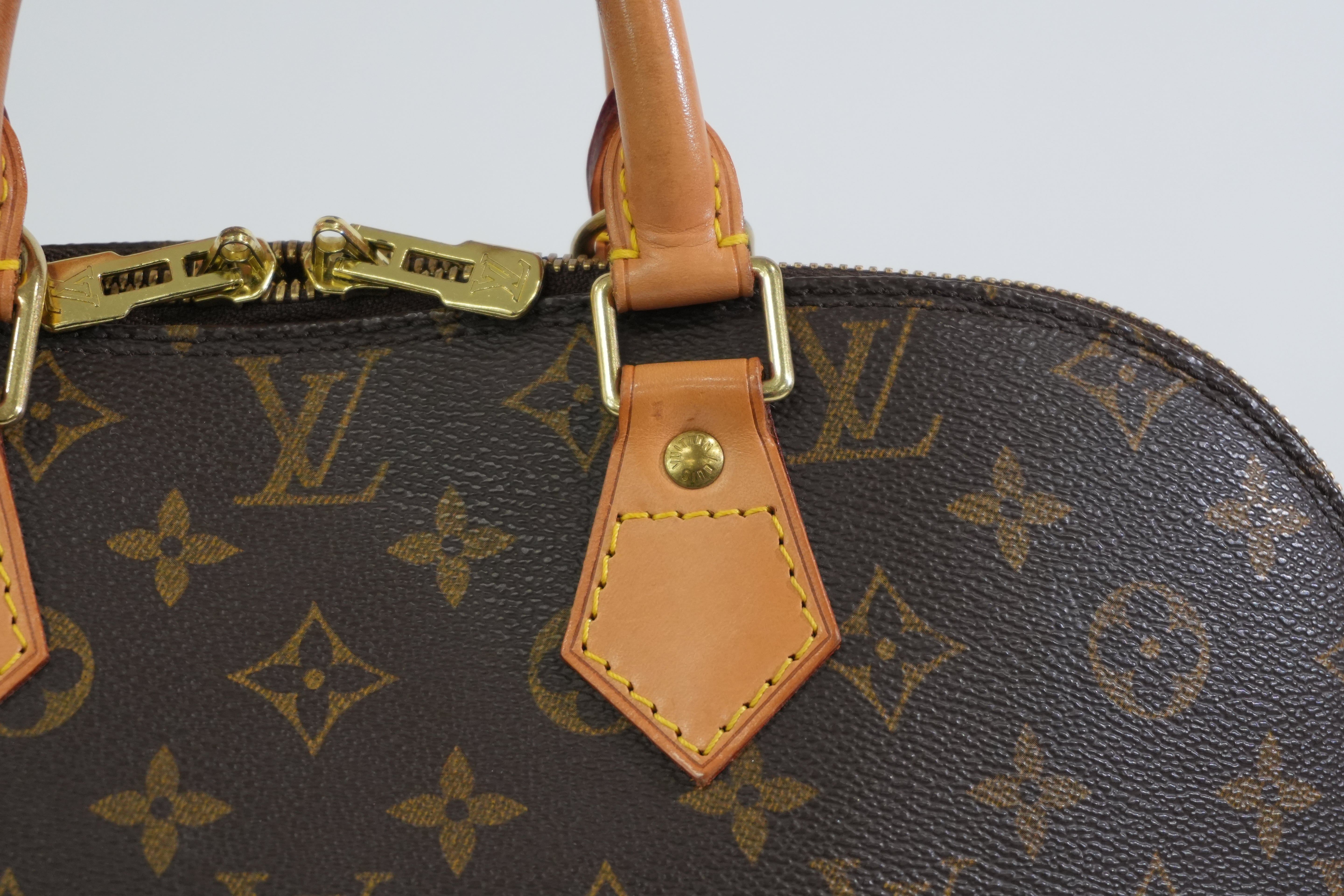 Pre-owned Louis Vuitton Monogram Alma PM Handbag