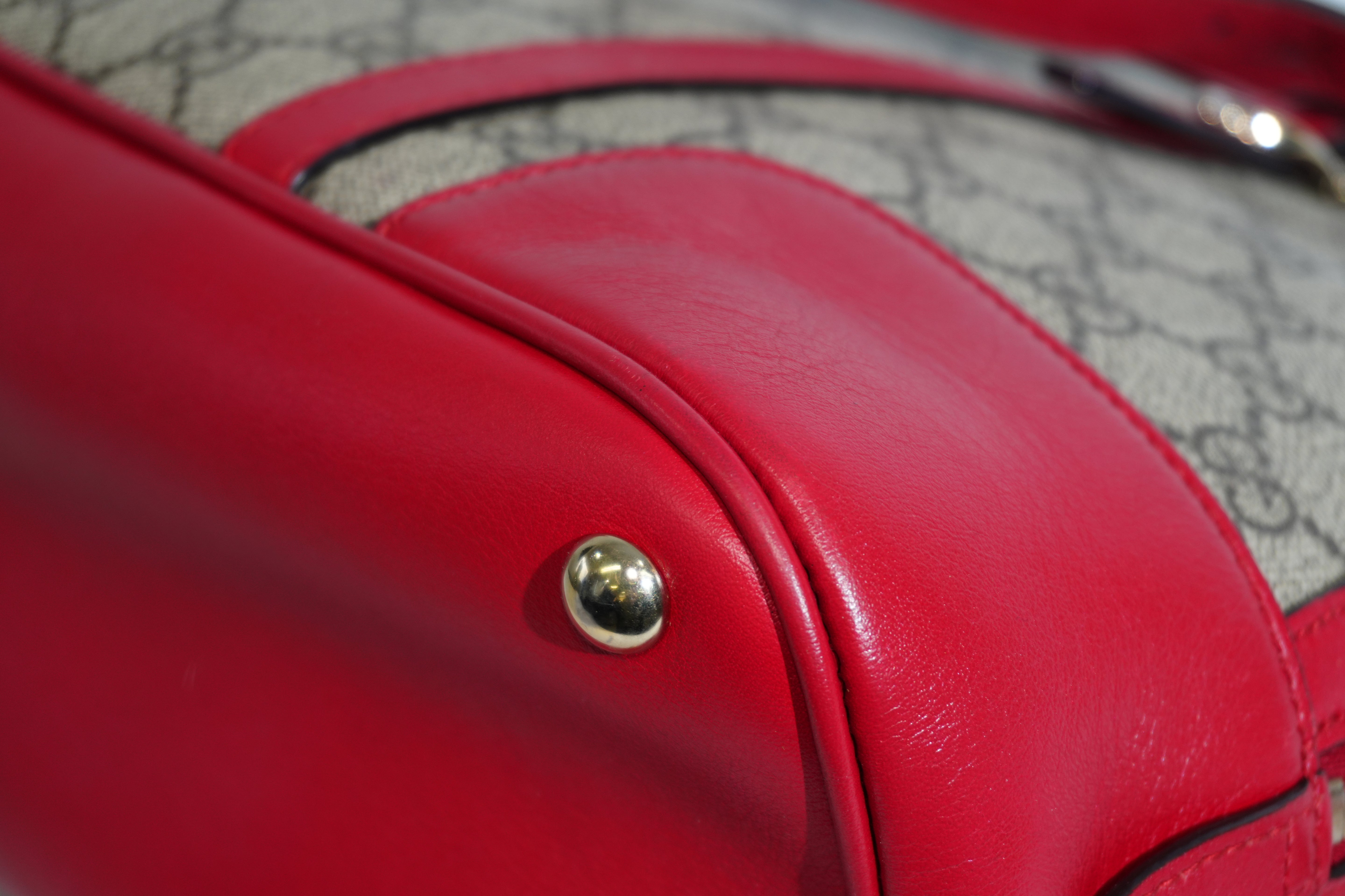 Pre-owned Gucci Two Way Domed Shoulder Bag Red