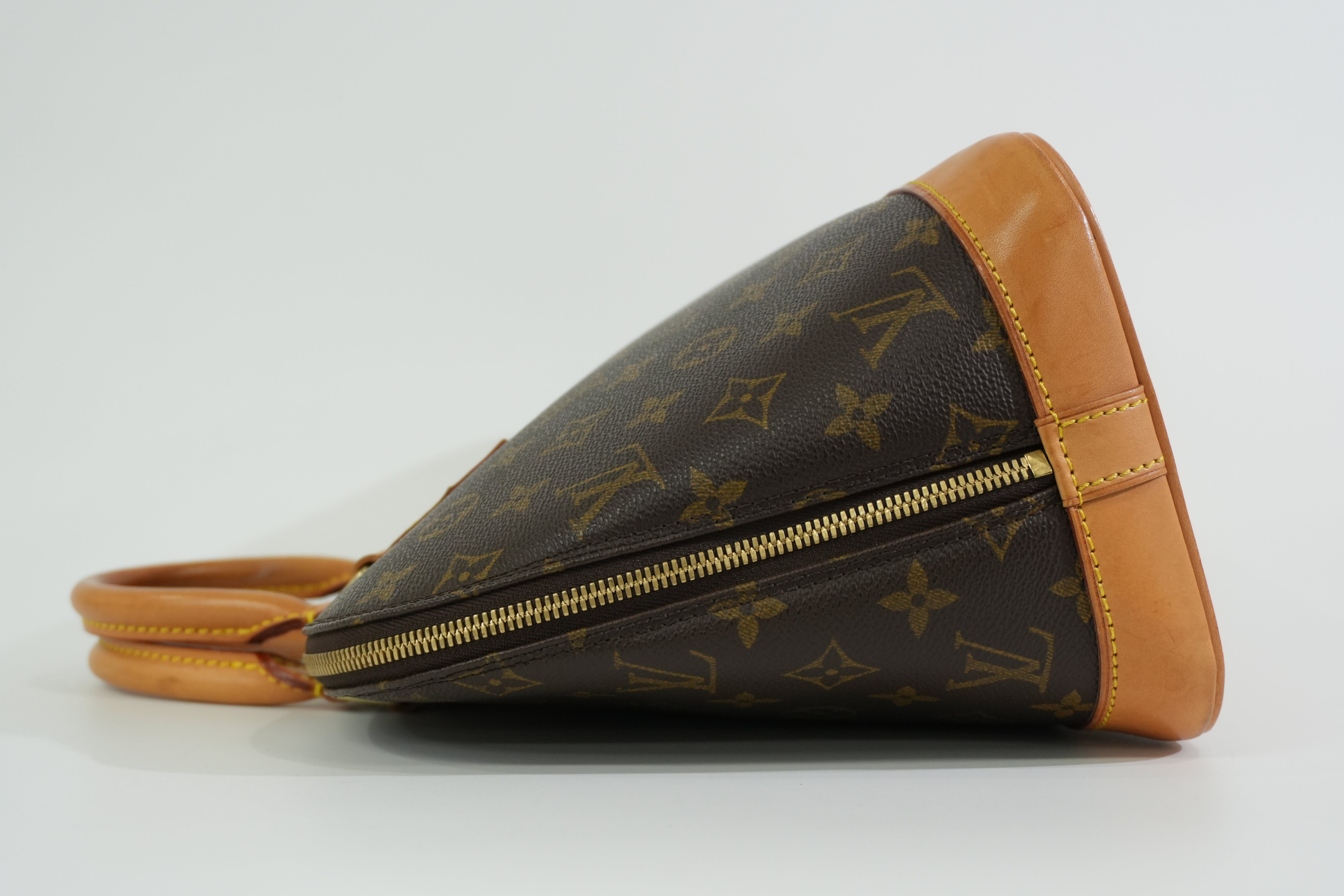 Pre-owned Louis Vuitton Monogram Alma PM Handbag