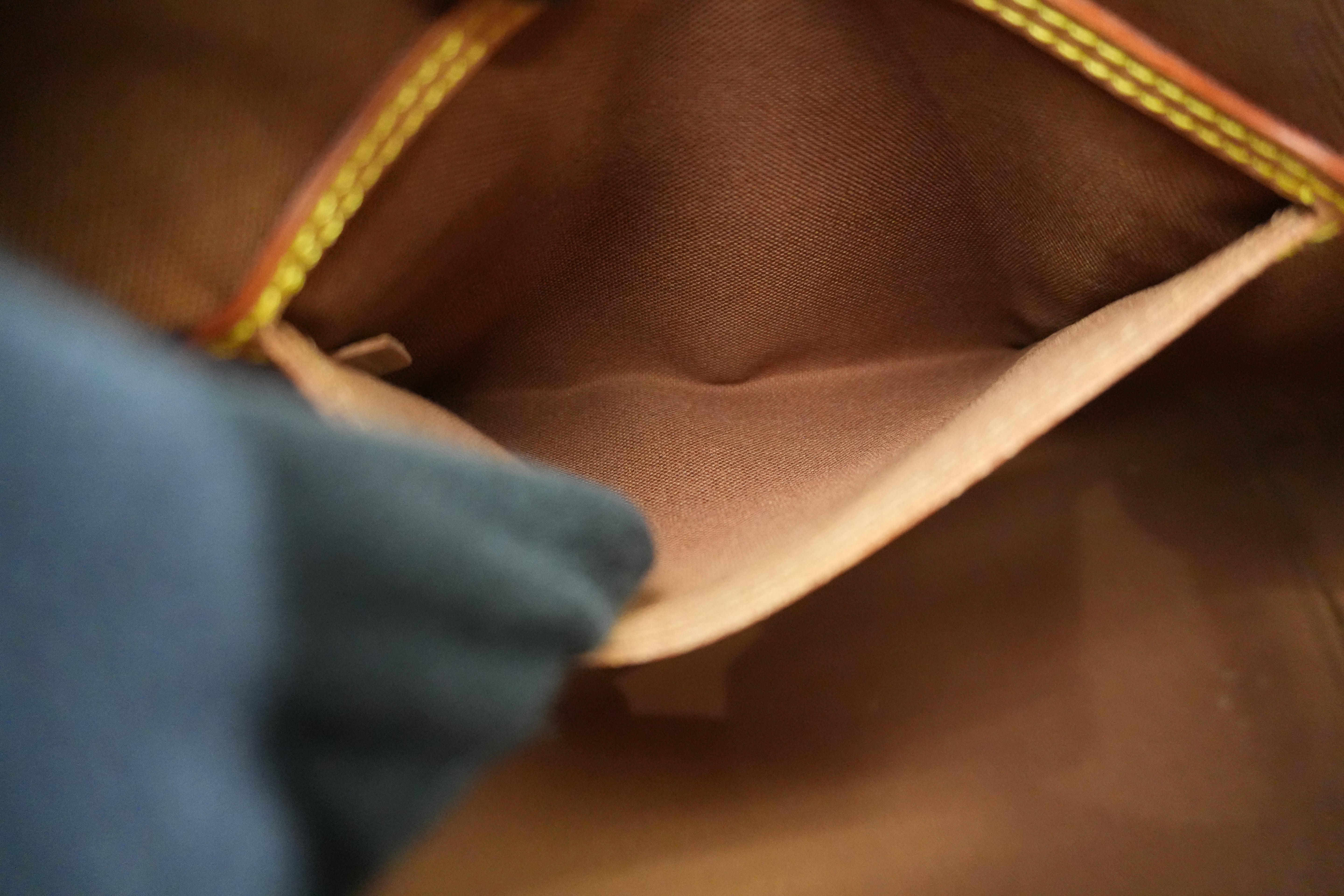 Pre-owned Louis Vuitton Monogram Alma PM Handbag