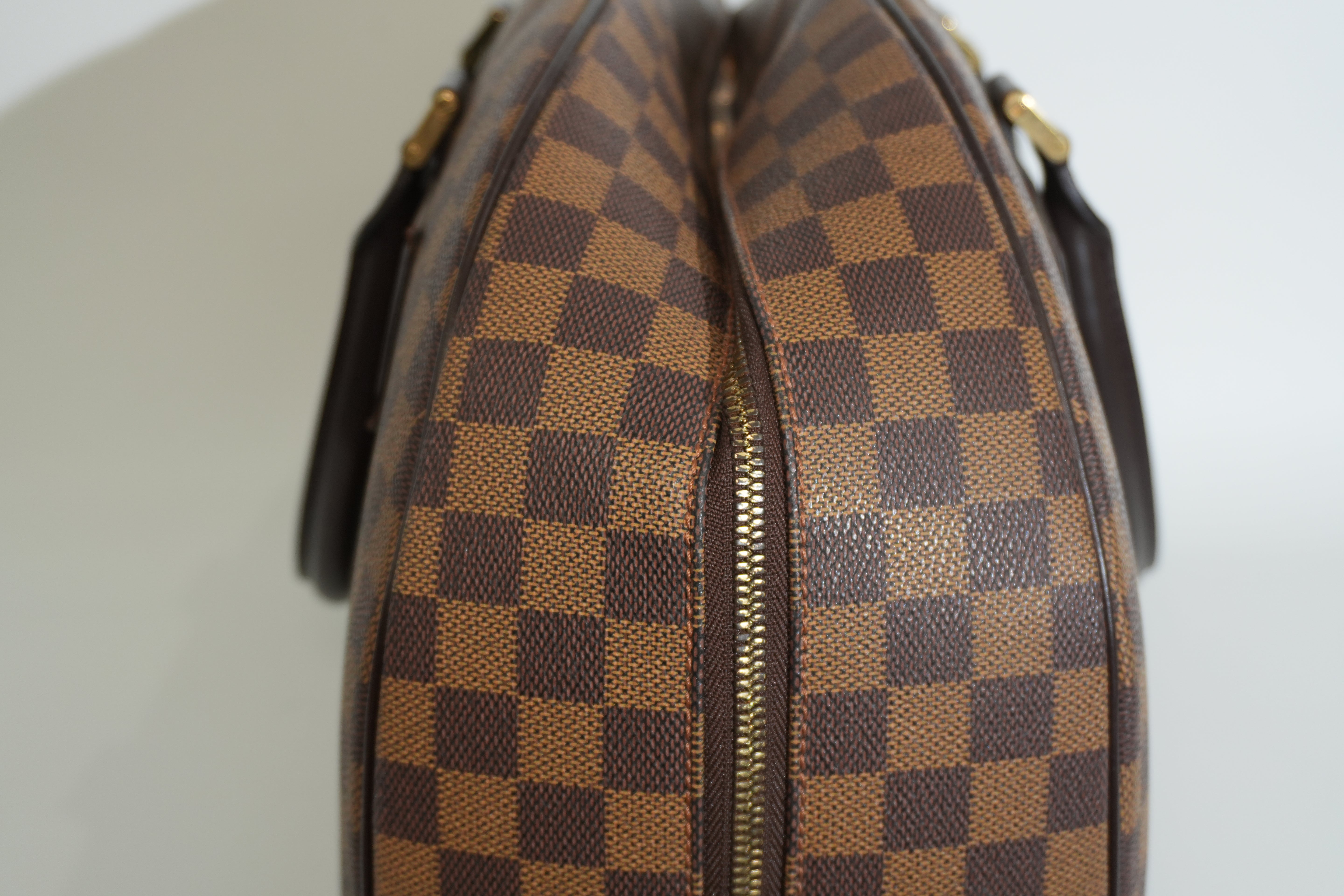 Pre-owned Louis Vuitton Damier Ebene Nolita Travel Bag